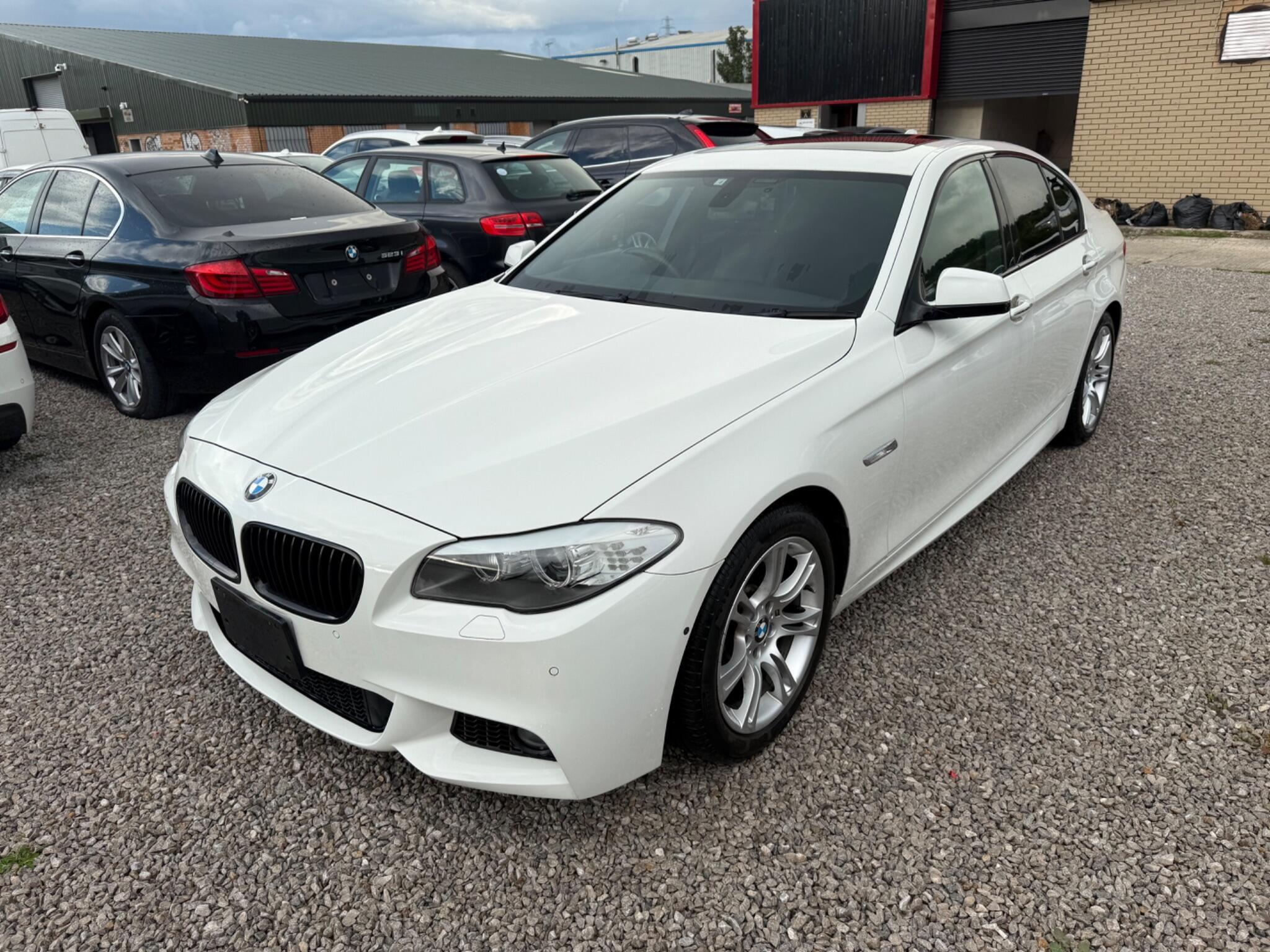 BMW 5 Series - Image 3
