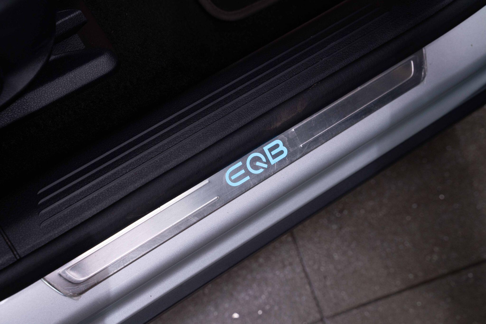 Mercedes Eqb - Image 46