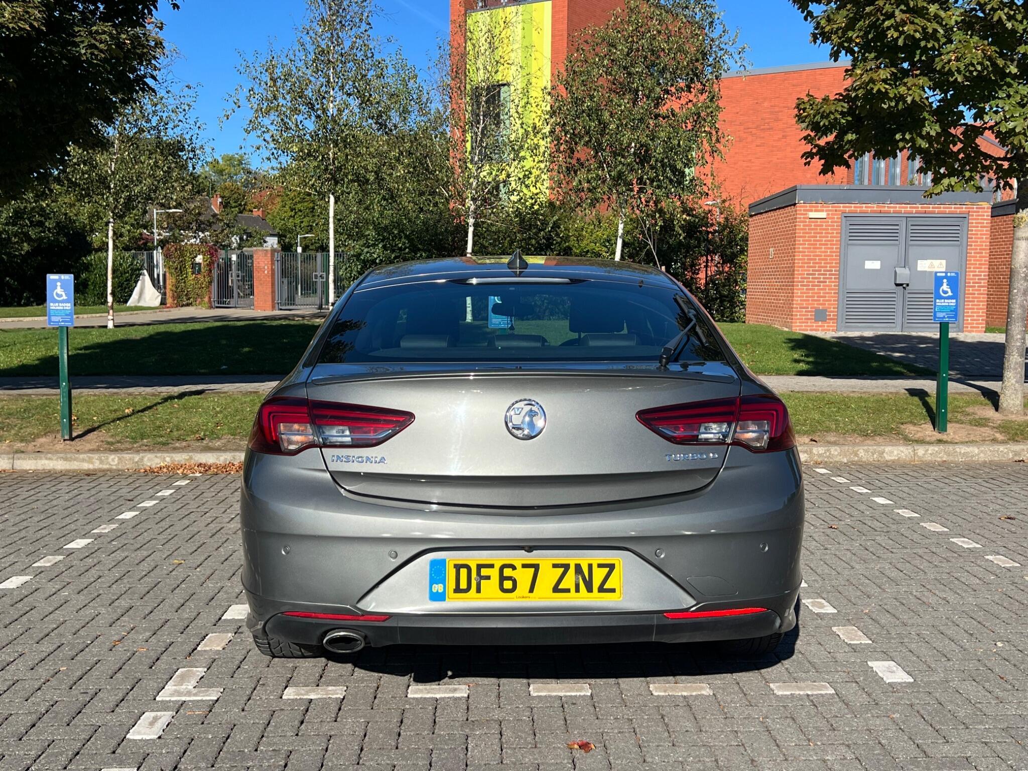 Vauxhall Insignia - Image 5