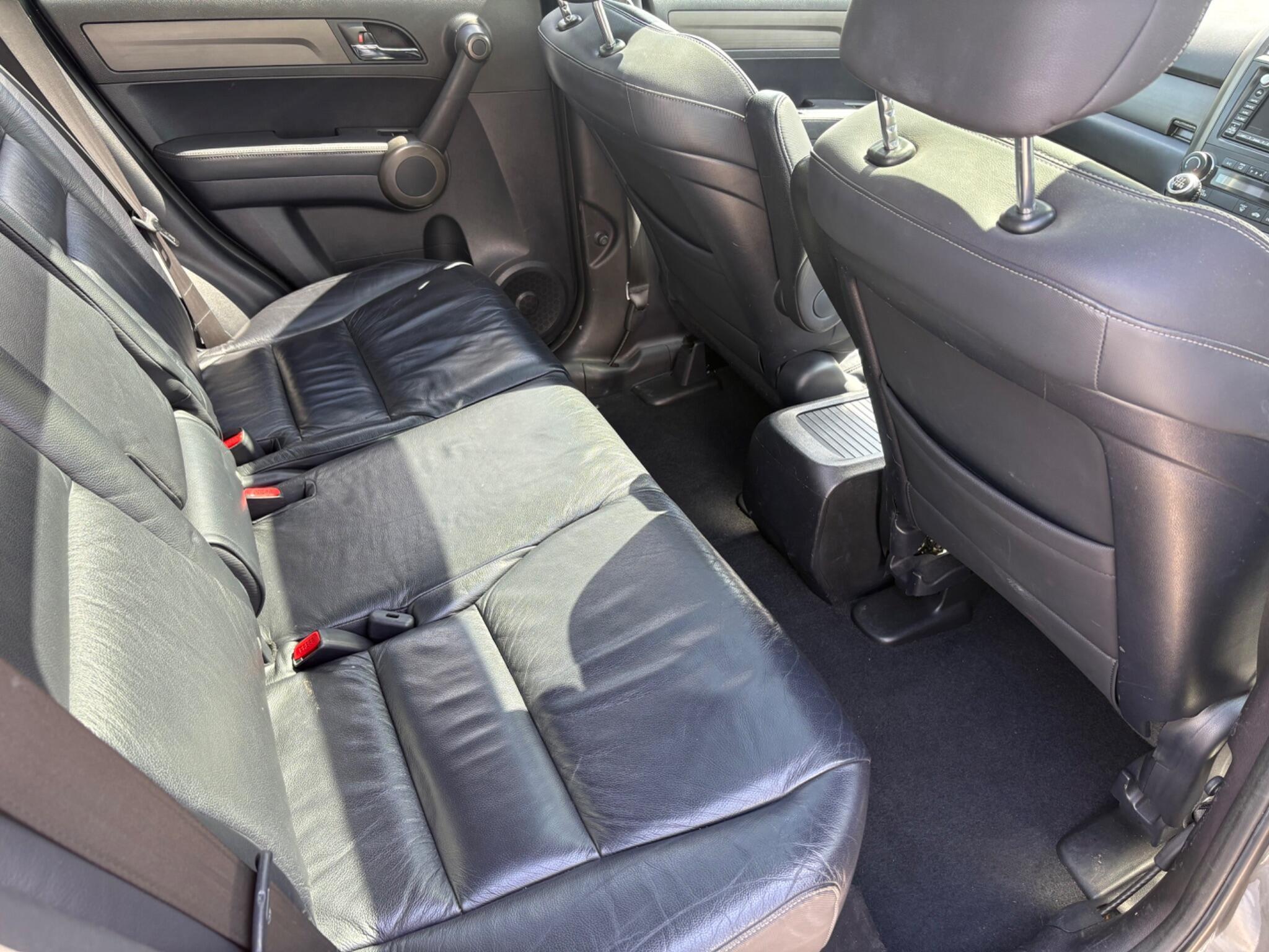 Honda CR-V - Image 27