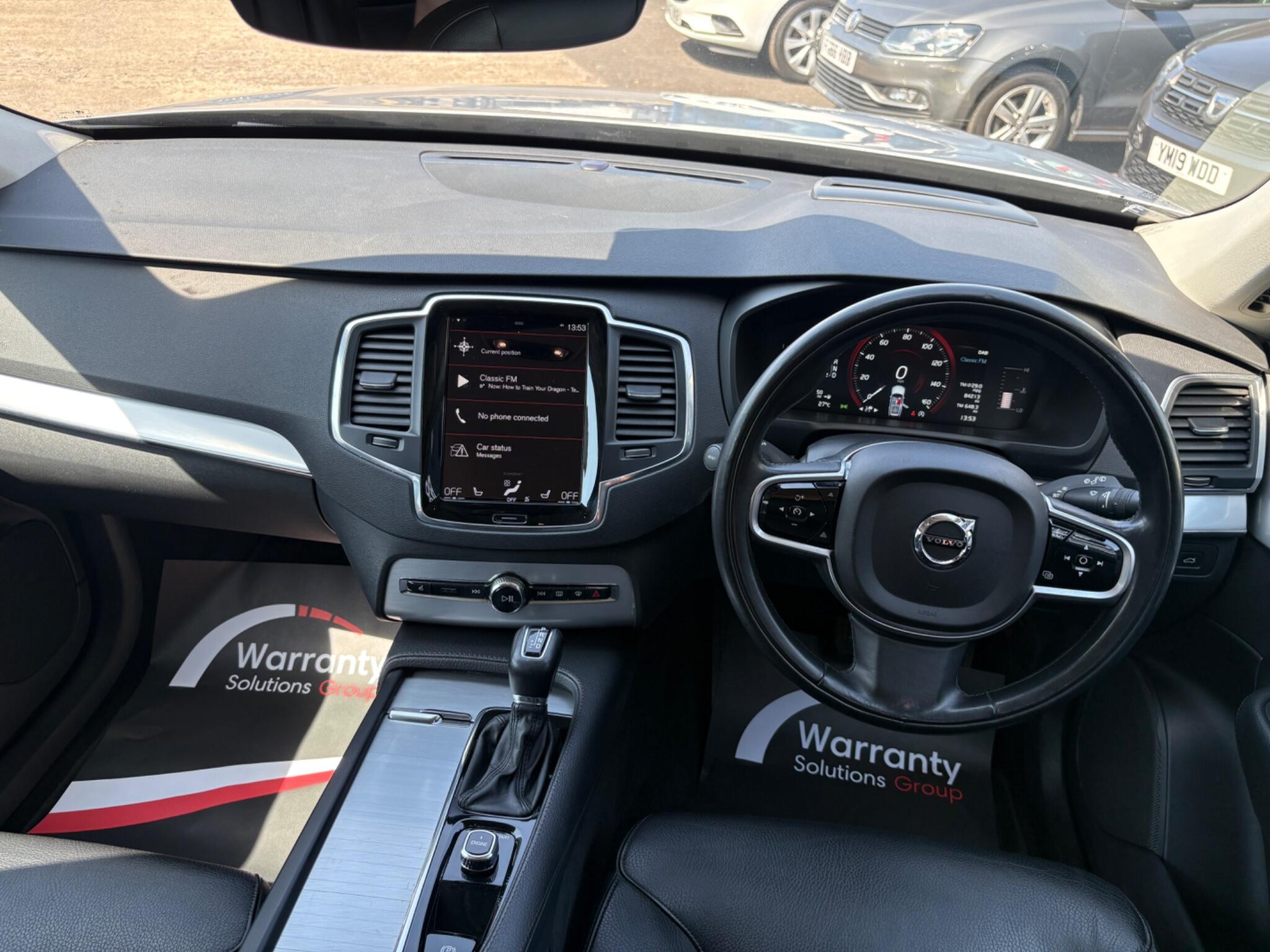 Volvo XC90 - Image 14