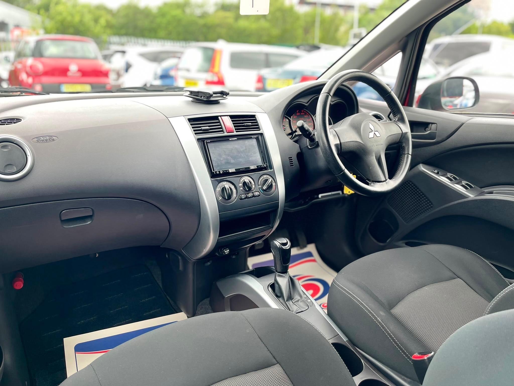 Mitsubishi Colt - Image 3