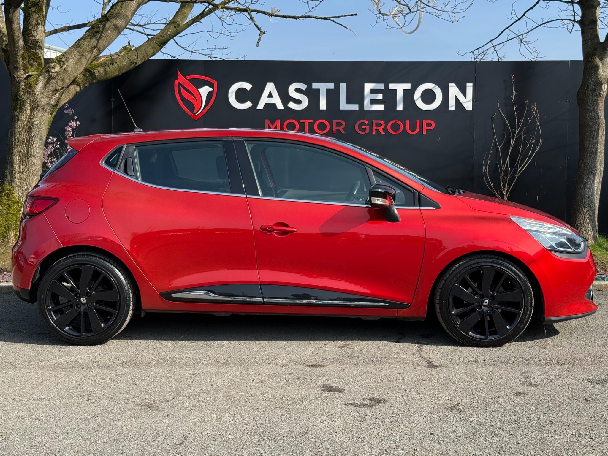 Renault Clio - Image 12