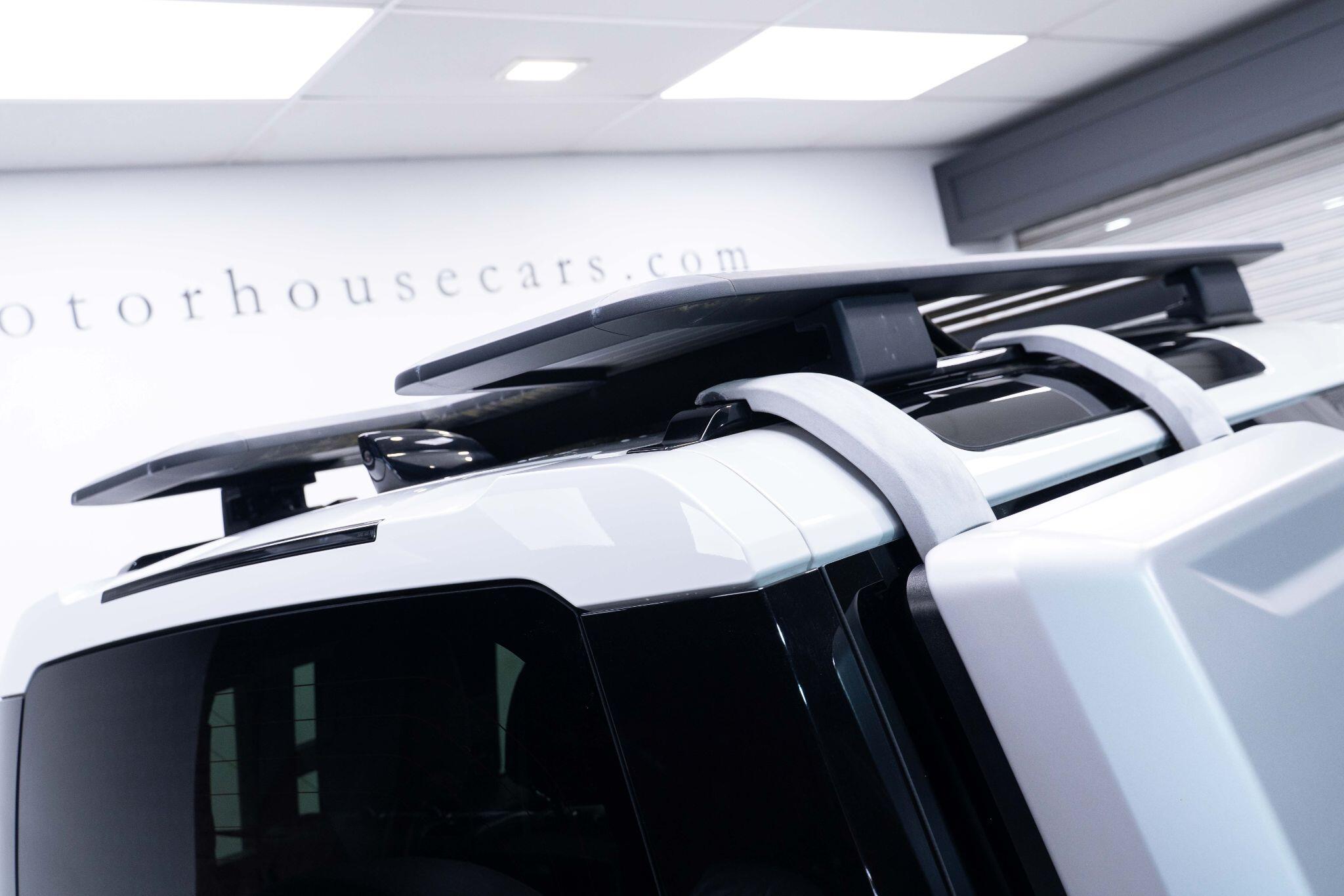 Land Rover Defender 90 - Image 13