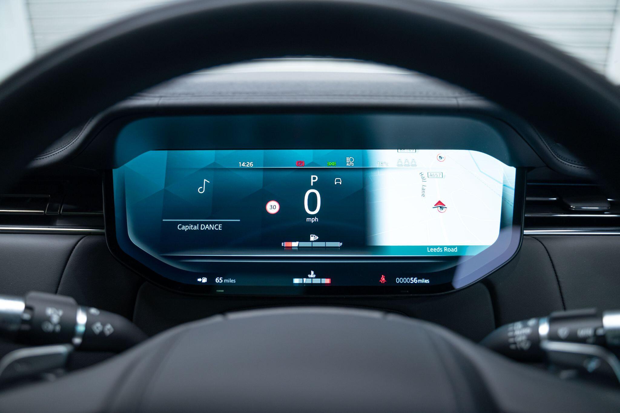 Land Rover Range Rover - Image 21