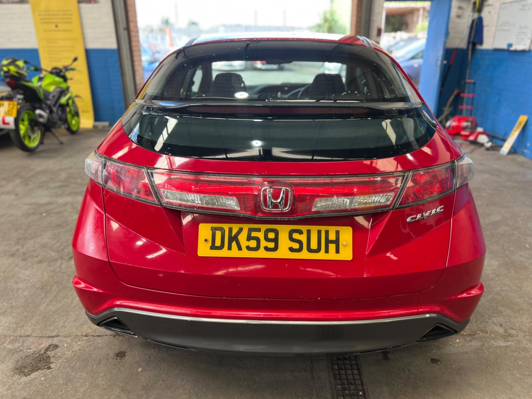 Honda Civic - Image 6