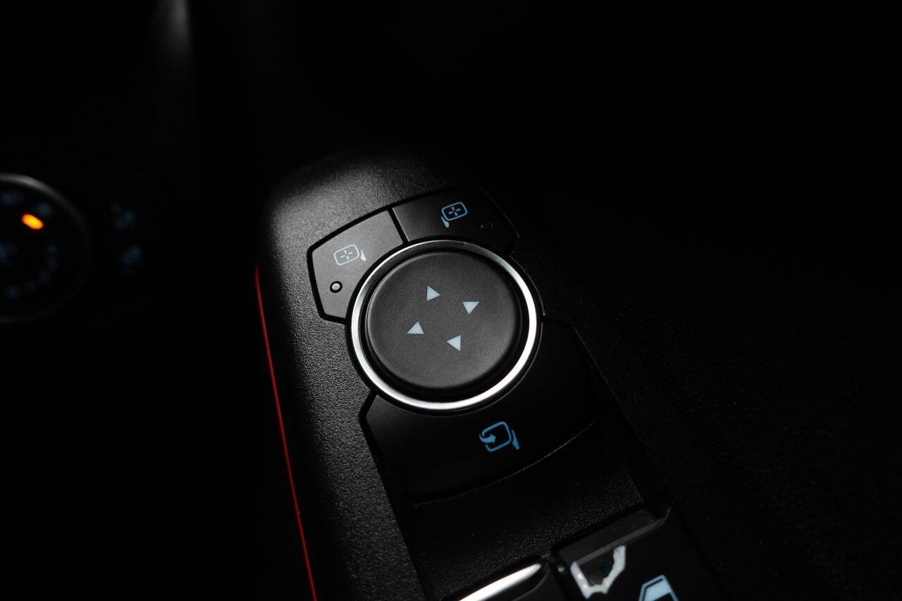 Ford Fiesta - Image 39