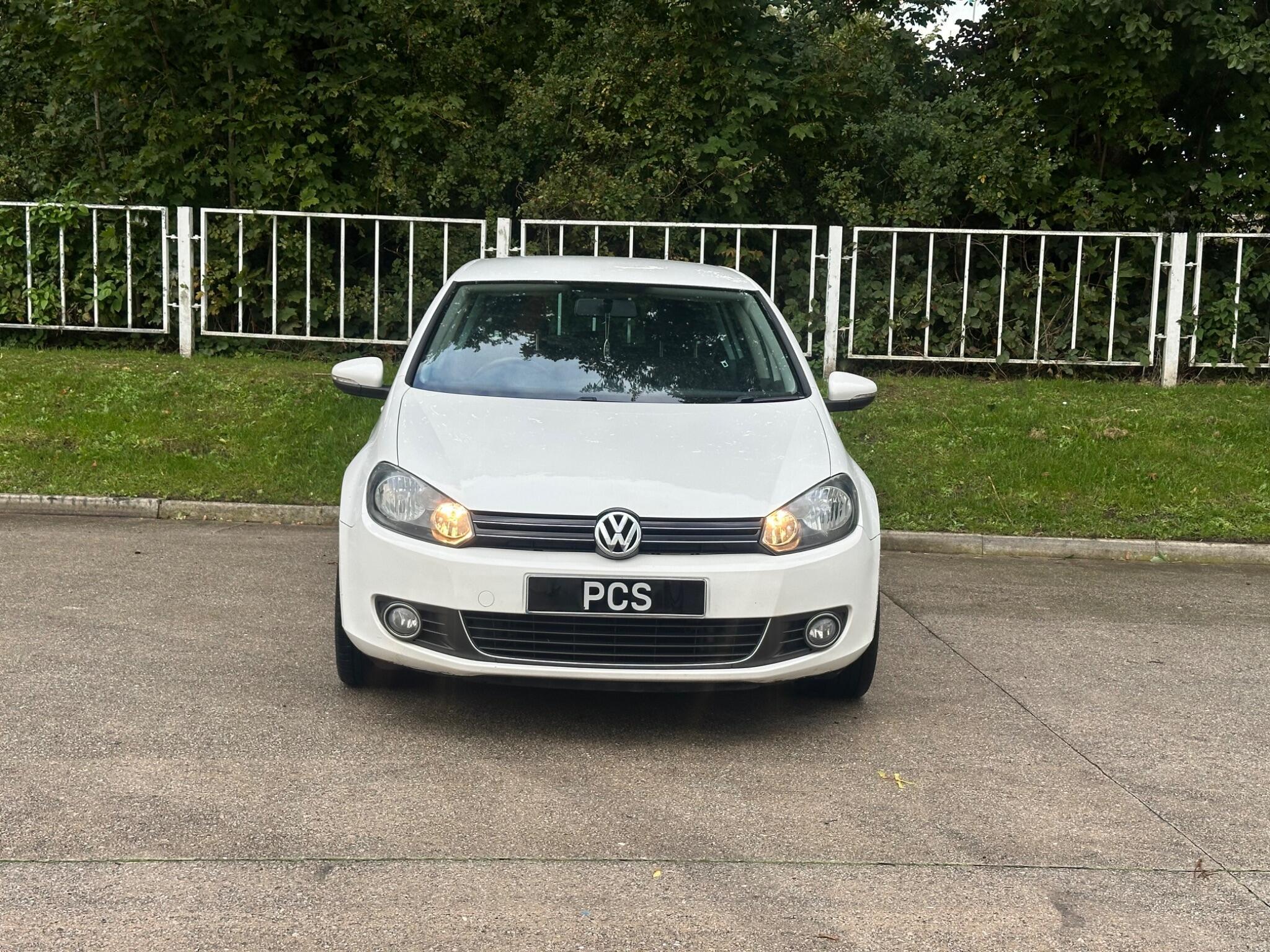 Volkswagen Golf - Image 5