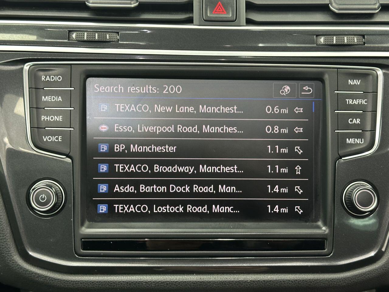 Volkswagen Tiguan - Image 27