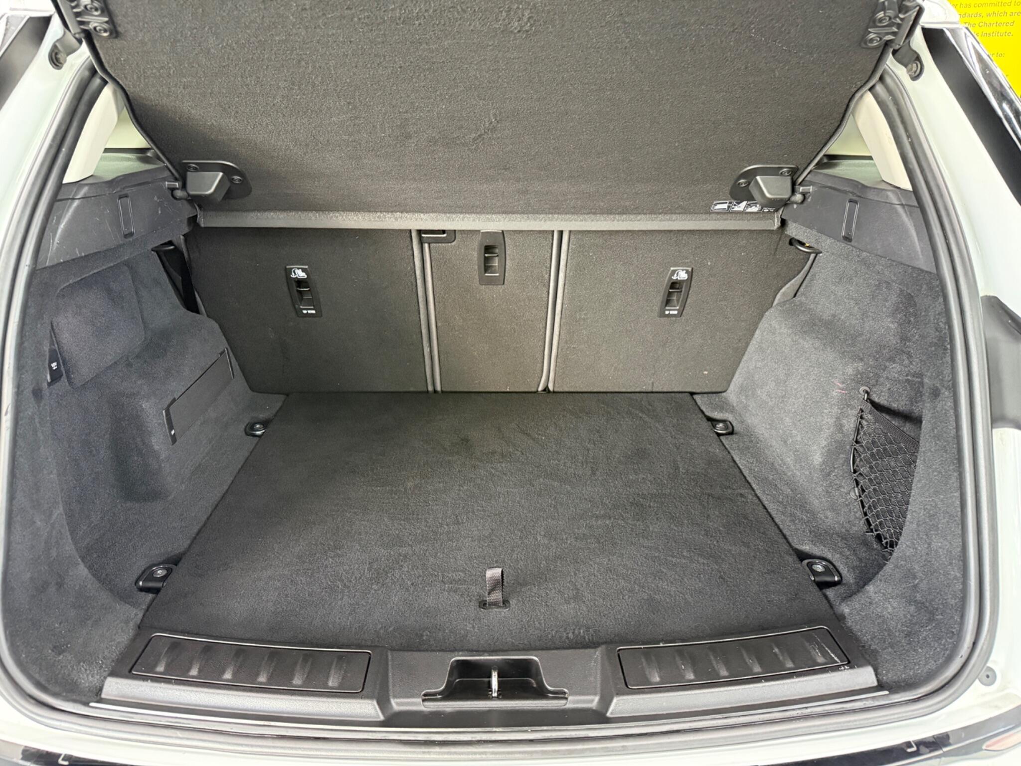 Land Rover Range Rover Evoque - Image 27