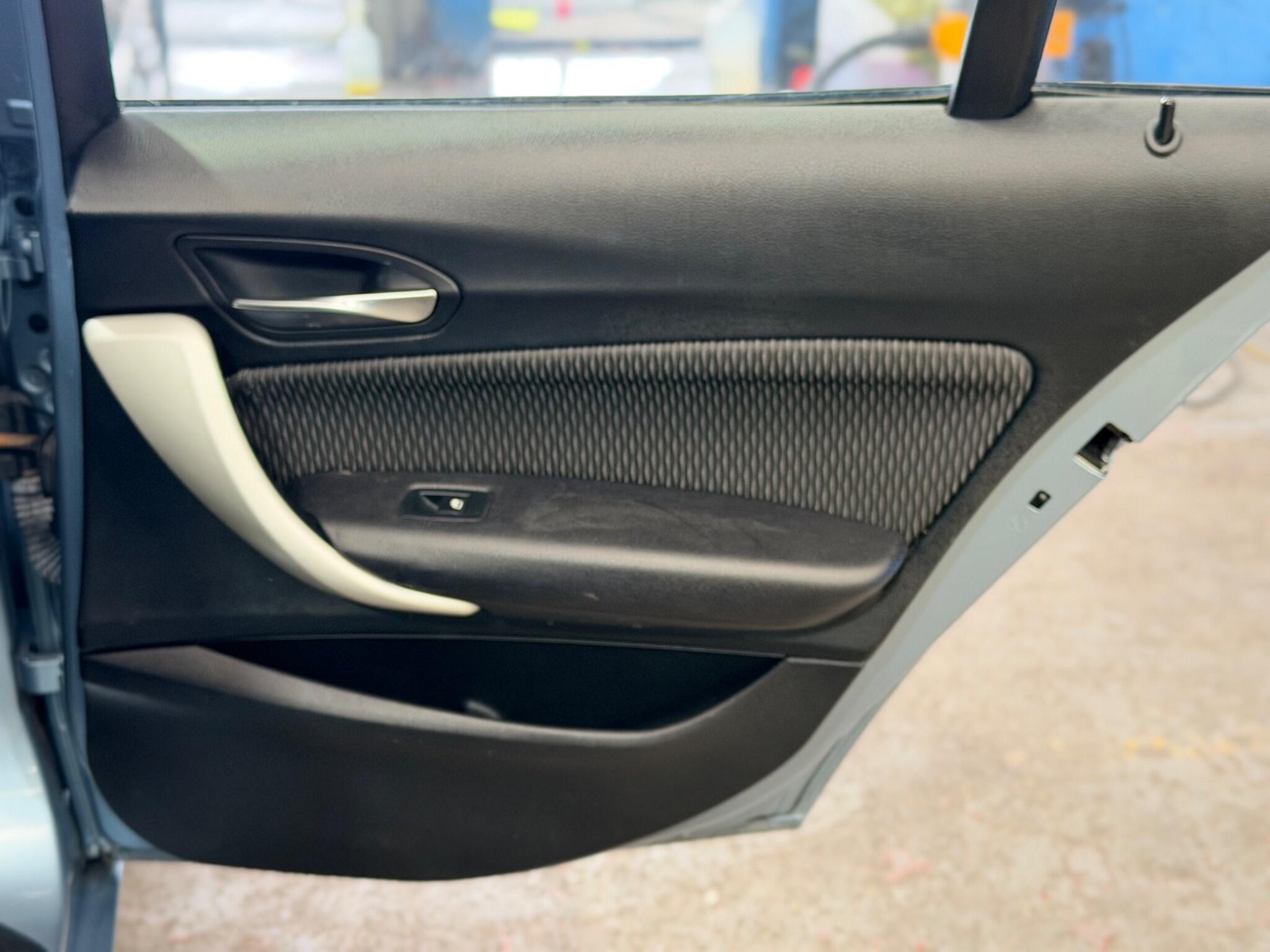 BMW 1 Series - Image 31