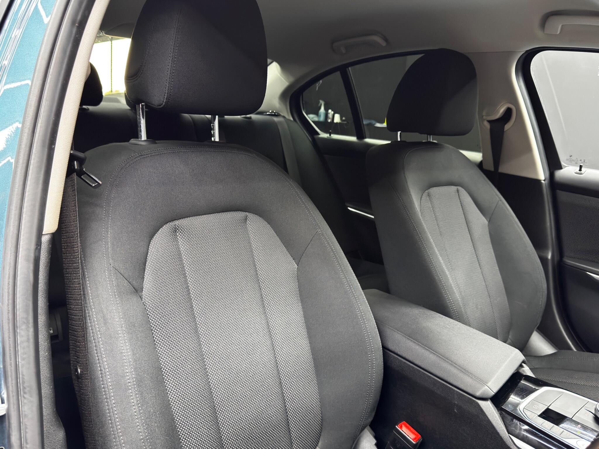 BMW 3 Series - Image 12