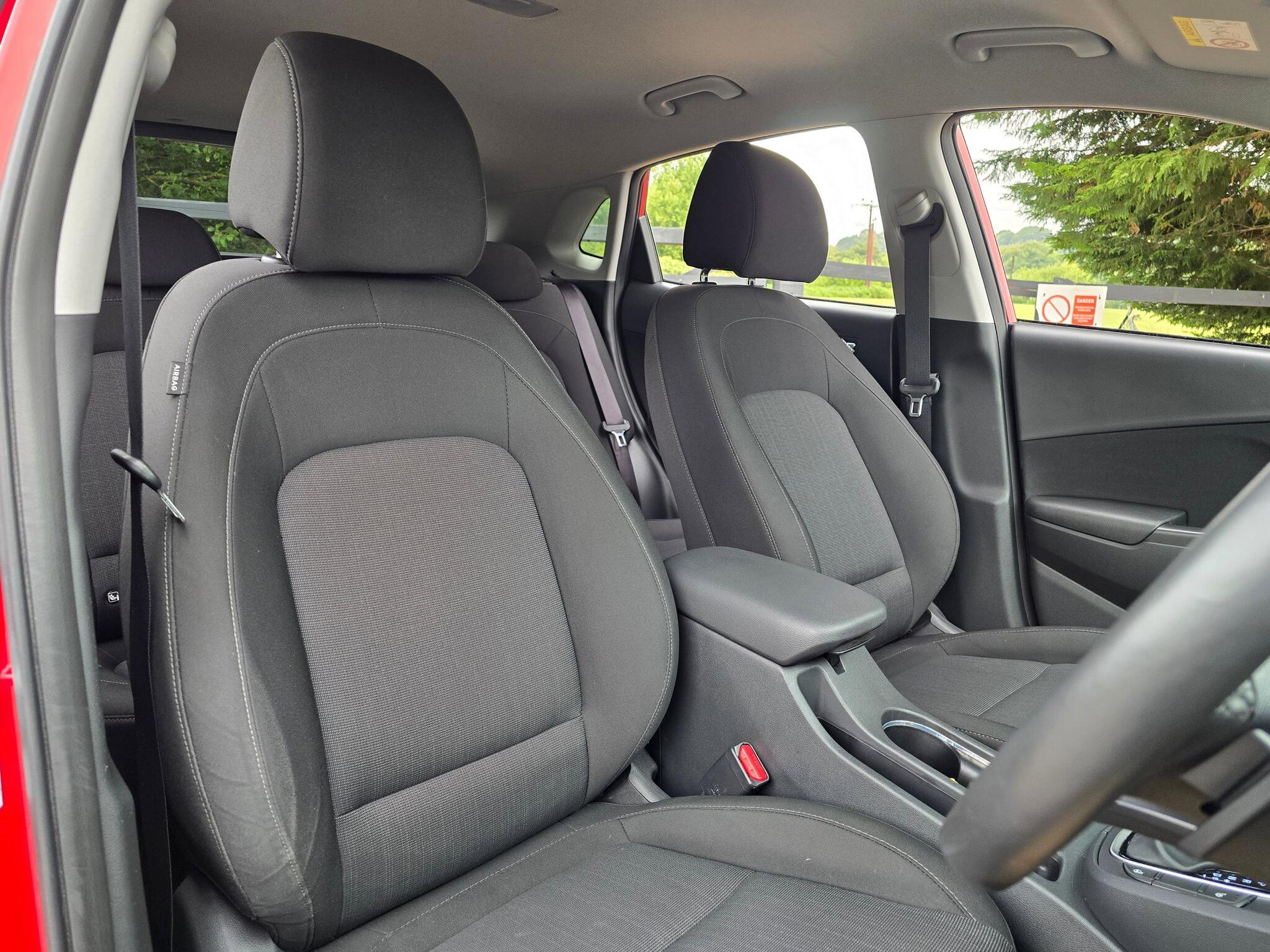 Hyundai Kona - Image 17