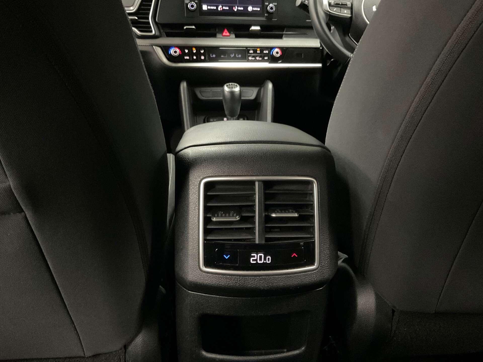 Kia Sportage - Image 35