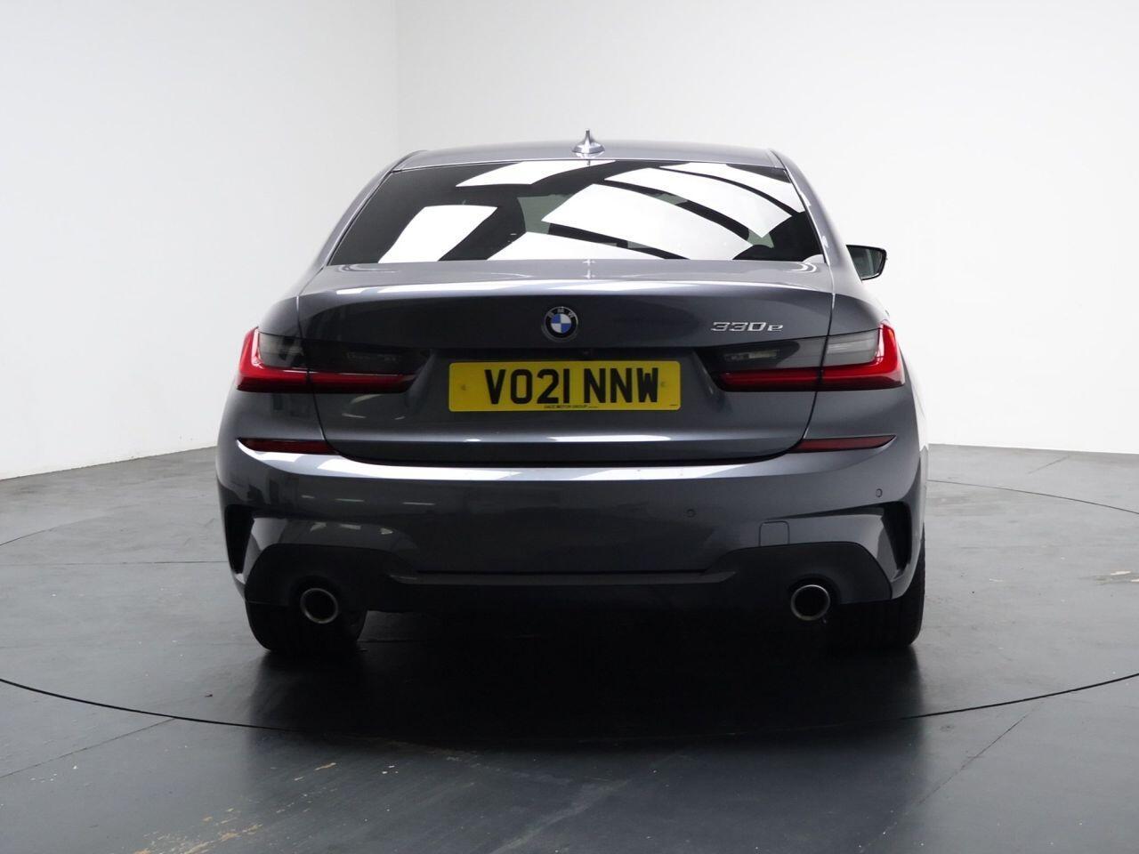BMW 3 Series - Image 6