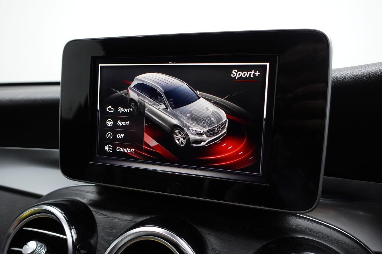 Mercedes GLC - Image 32