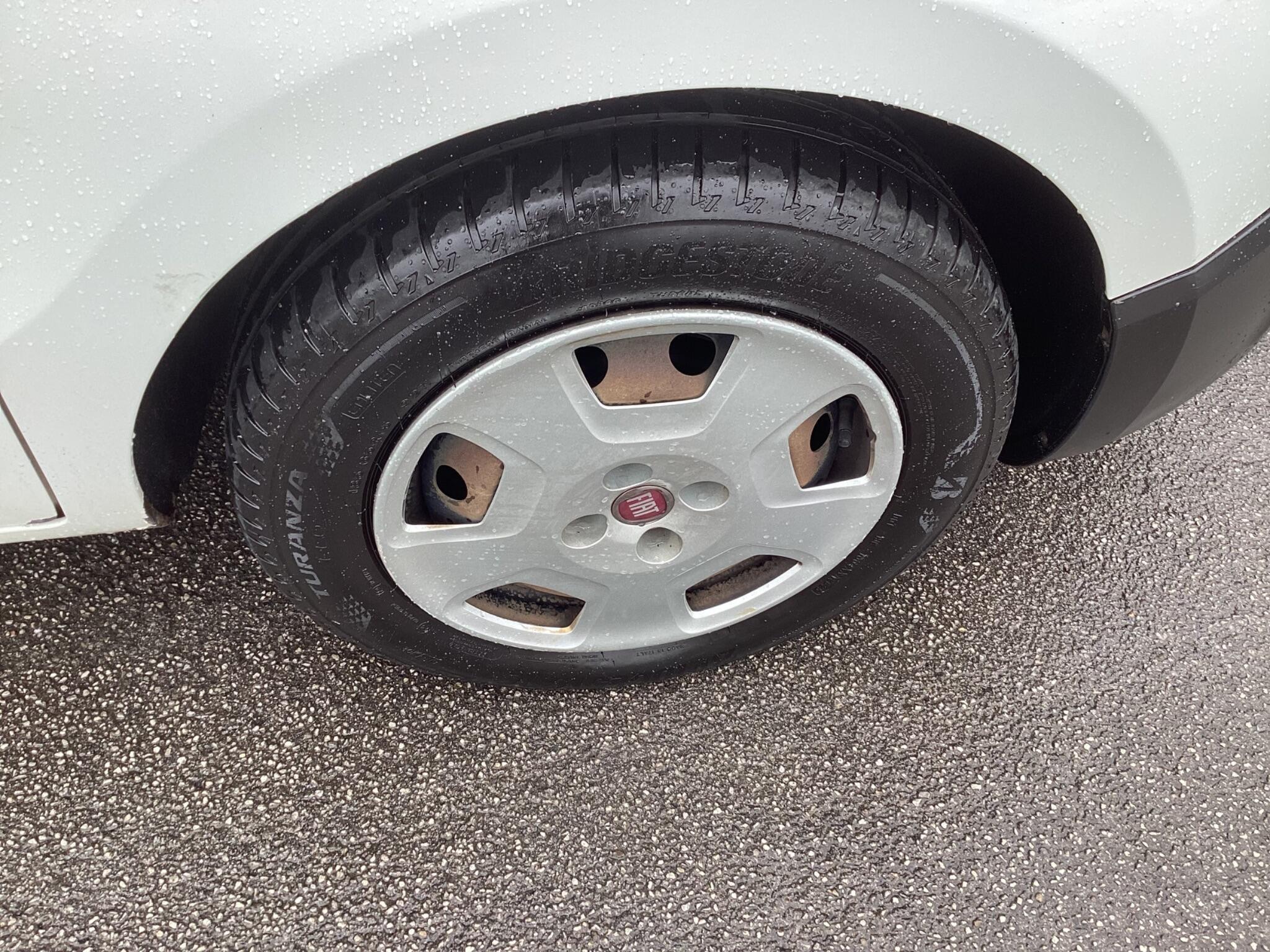 Fiat Fiorino - Image 11