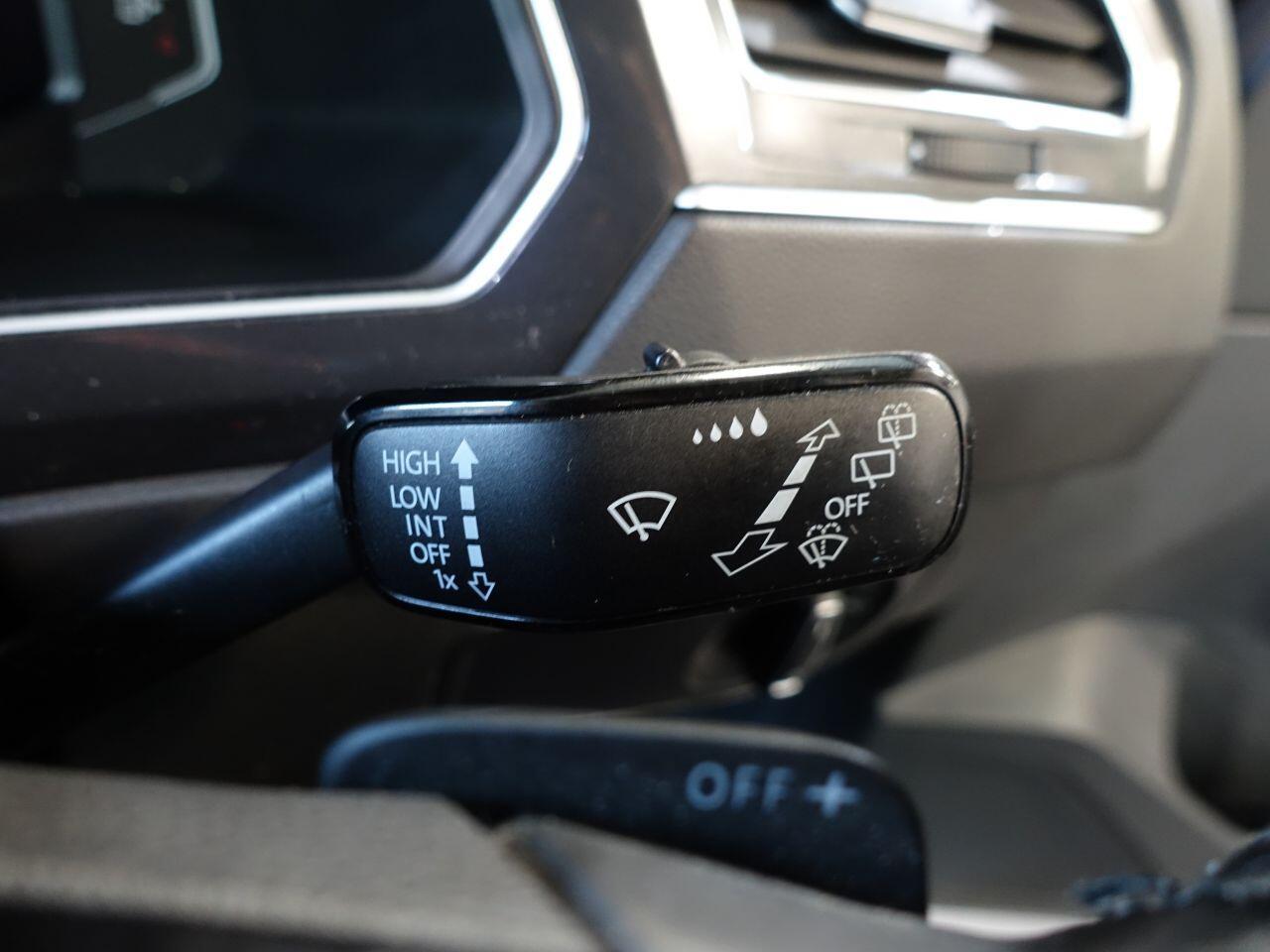 Volkswagen Tiguan - Image 28