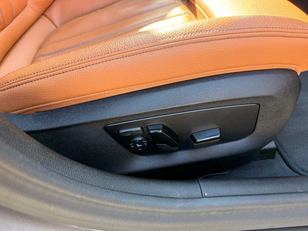 BMW 5 Series - Image 40