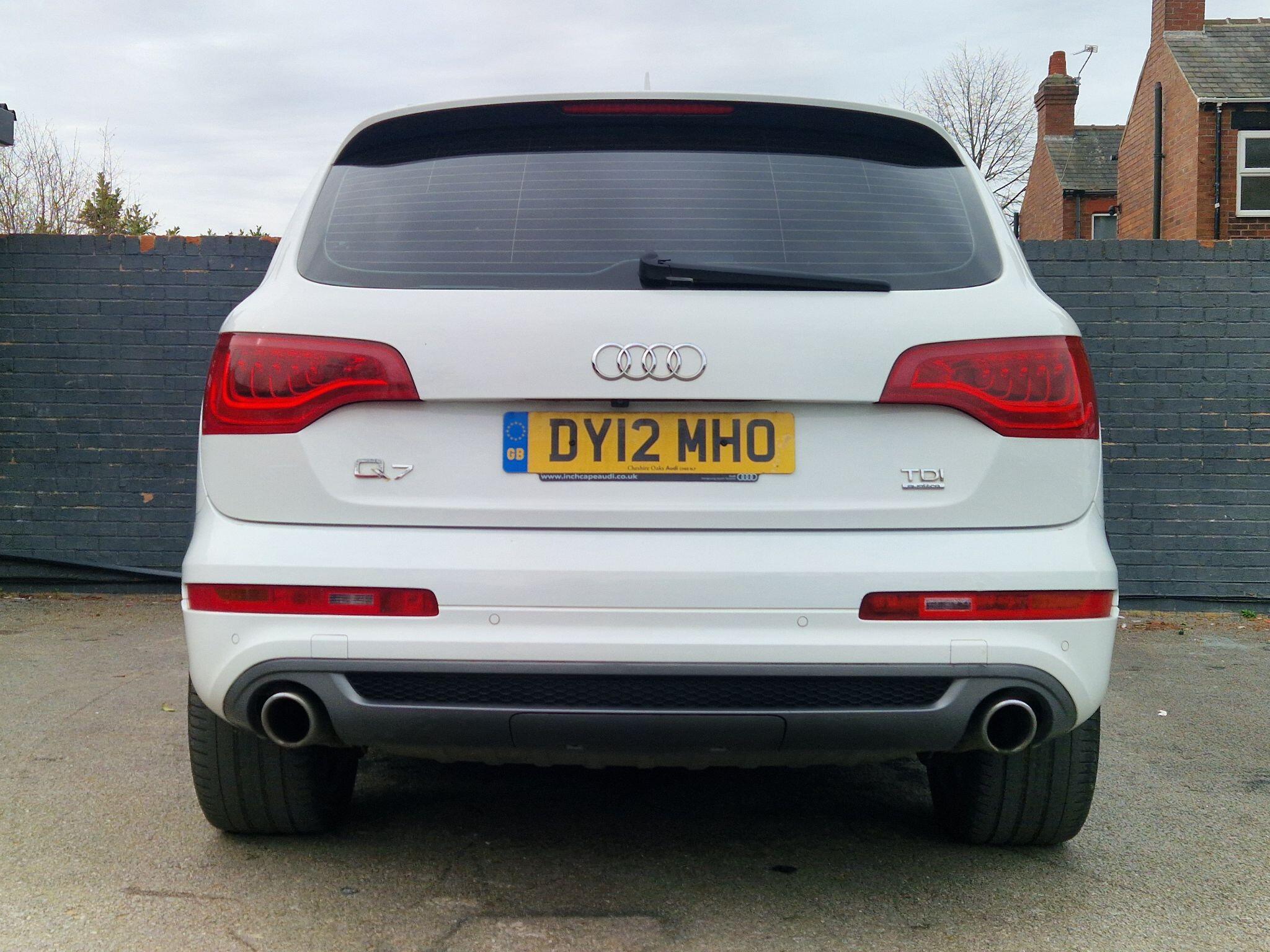 Audi Q7 - Image 48