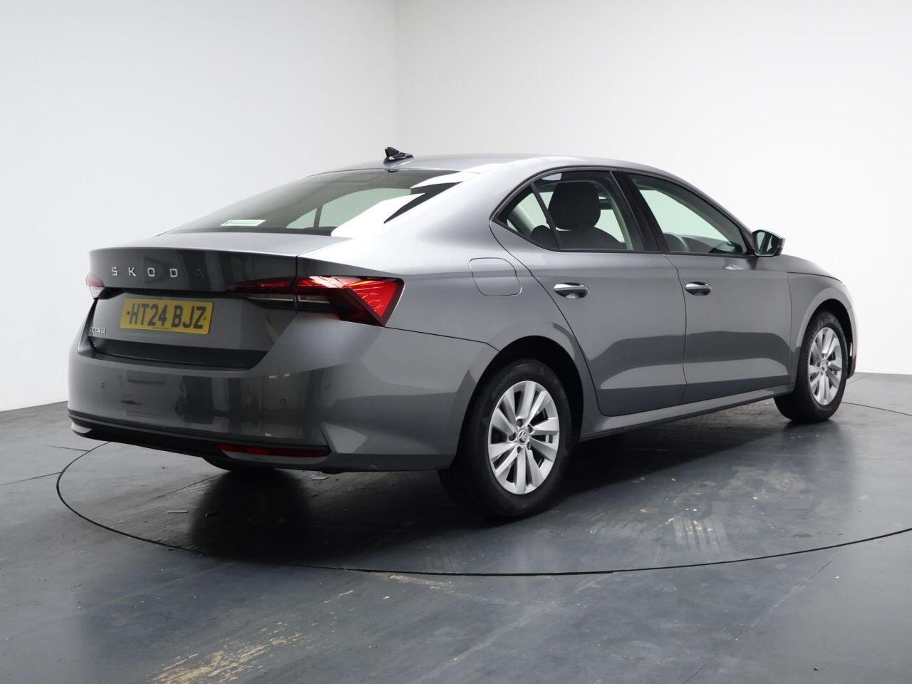 Skoda Octavia - Image 12