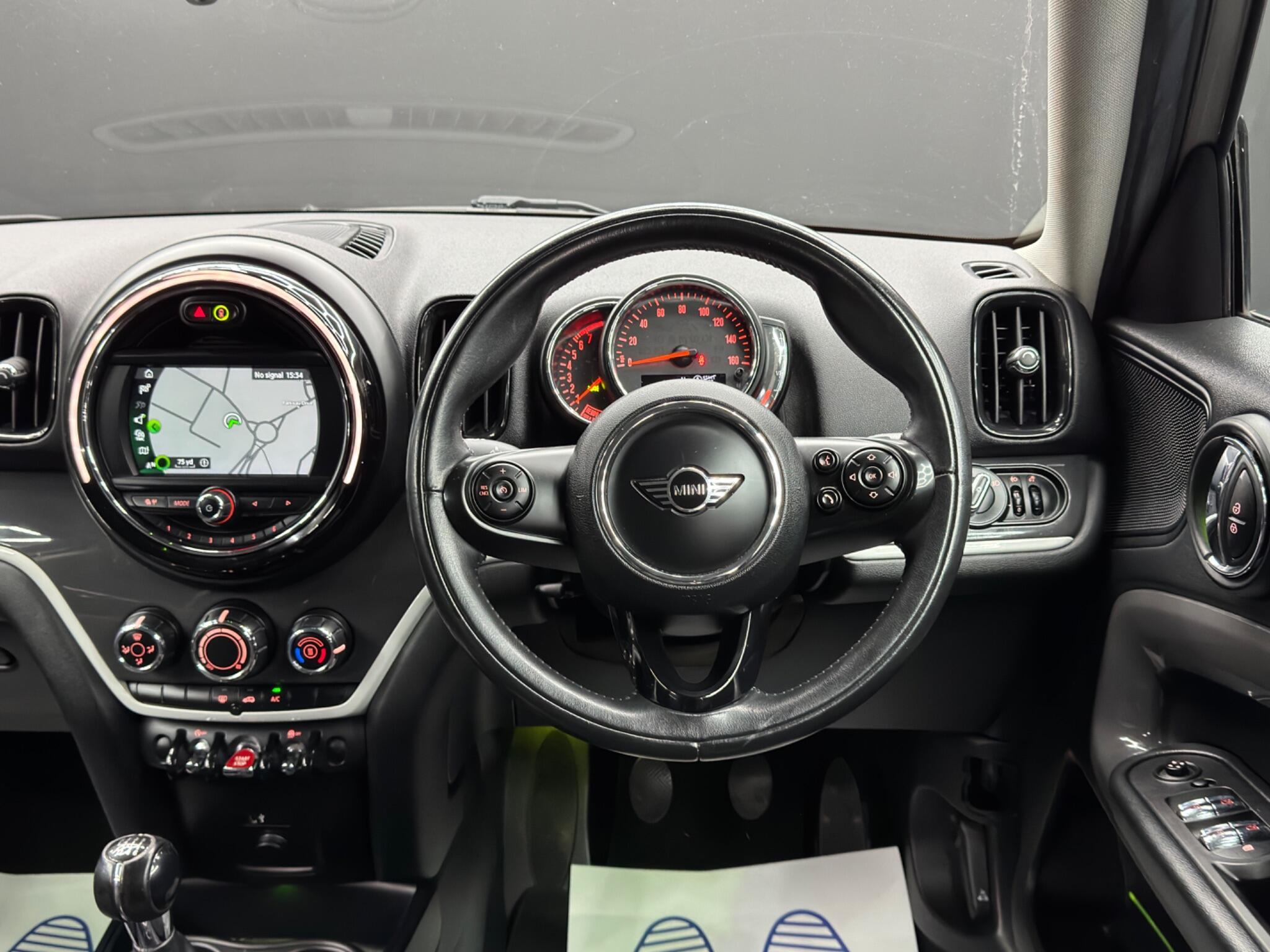 MINI Countryman - Image 19