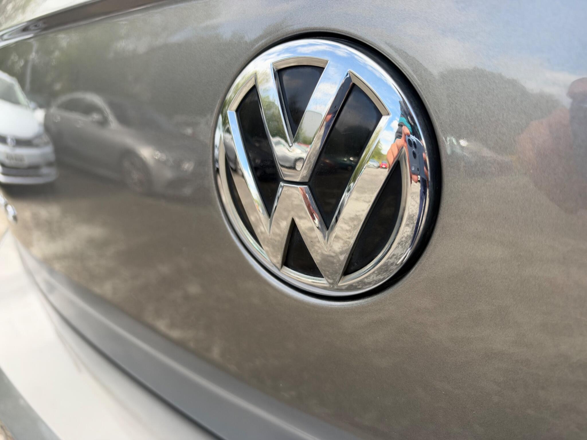 Volkswagen Polo - Image 13