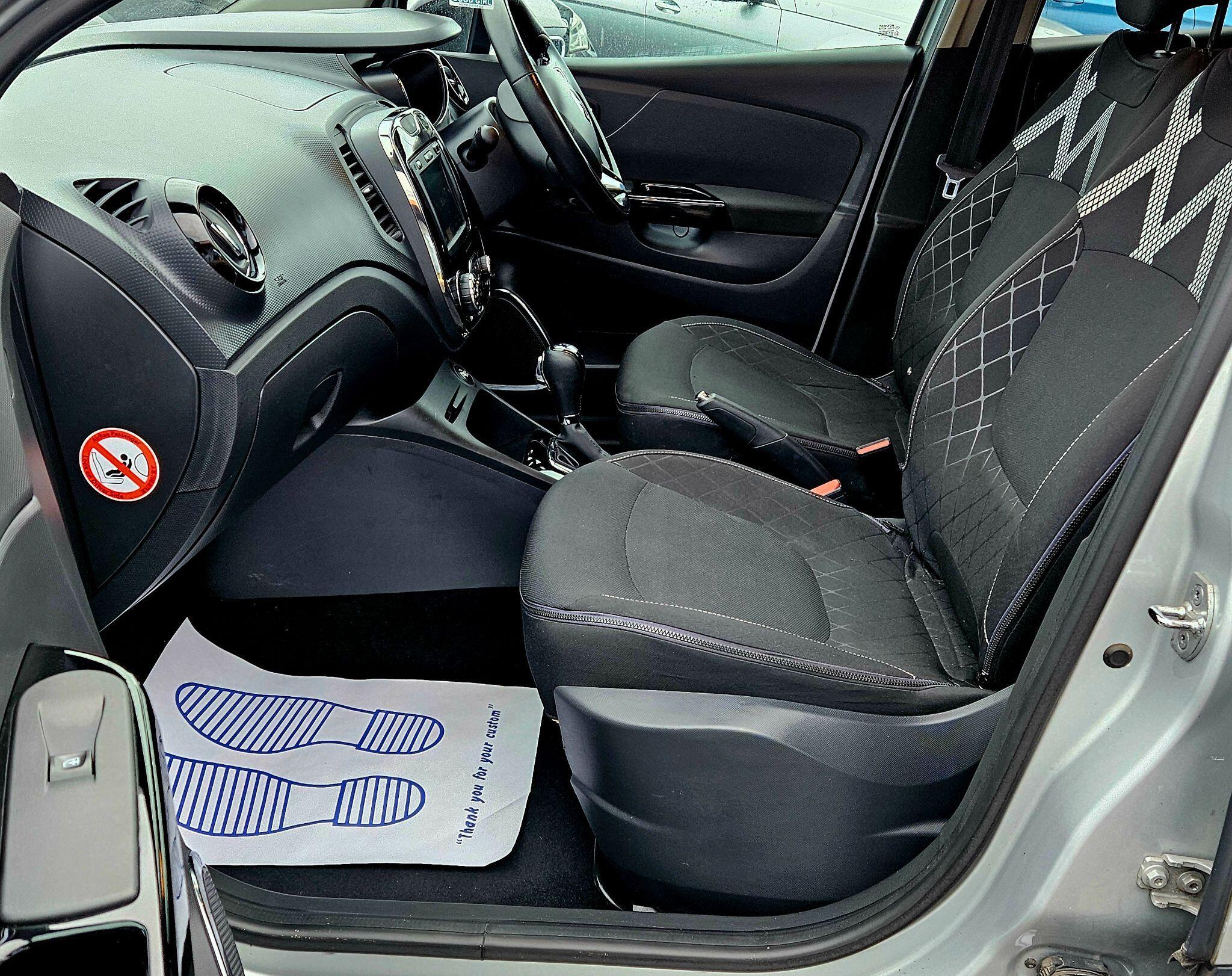 Renault Captur - Image 27