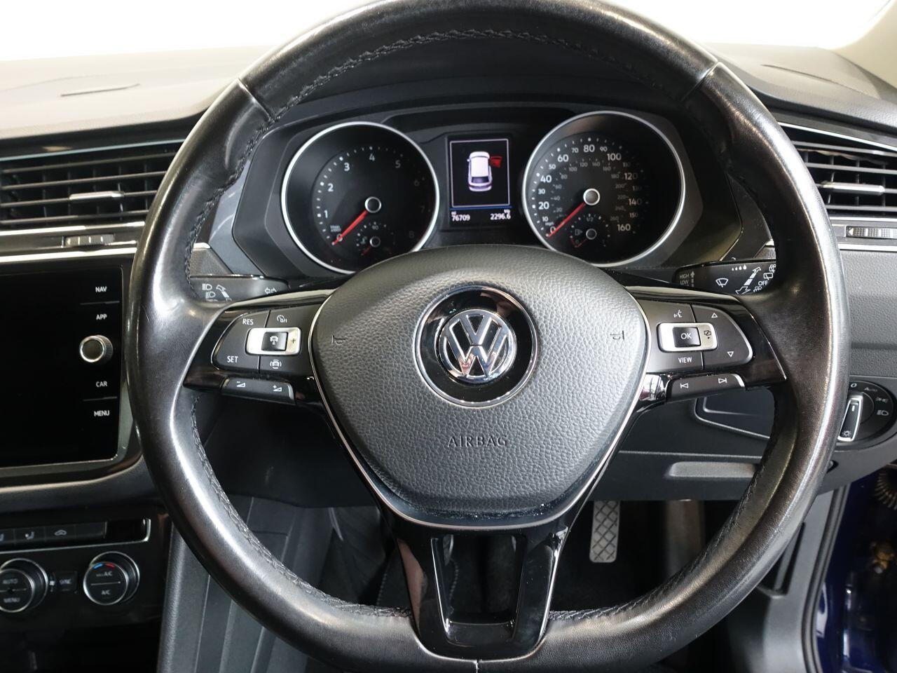 Volkswagen Tiguan - Image 19