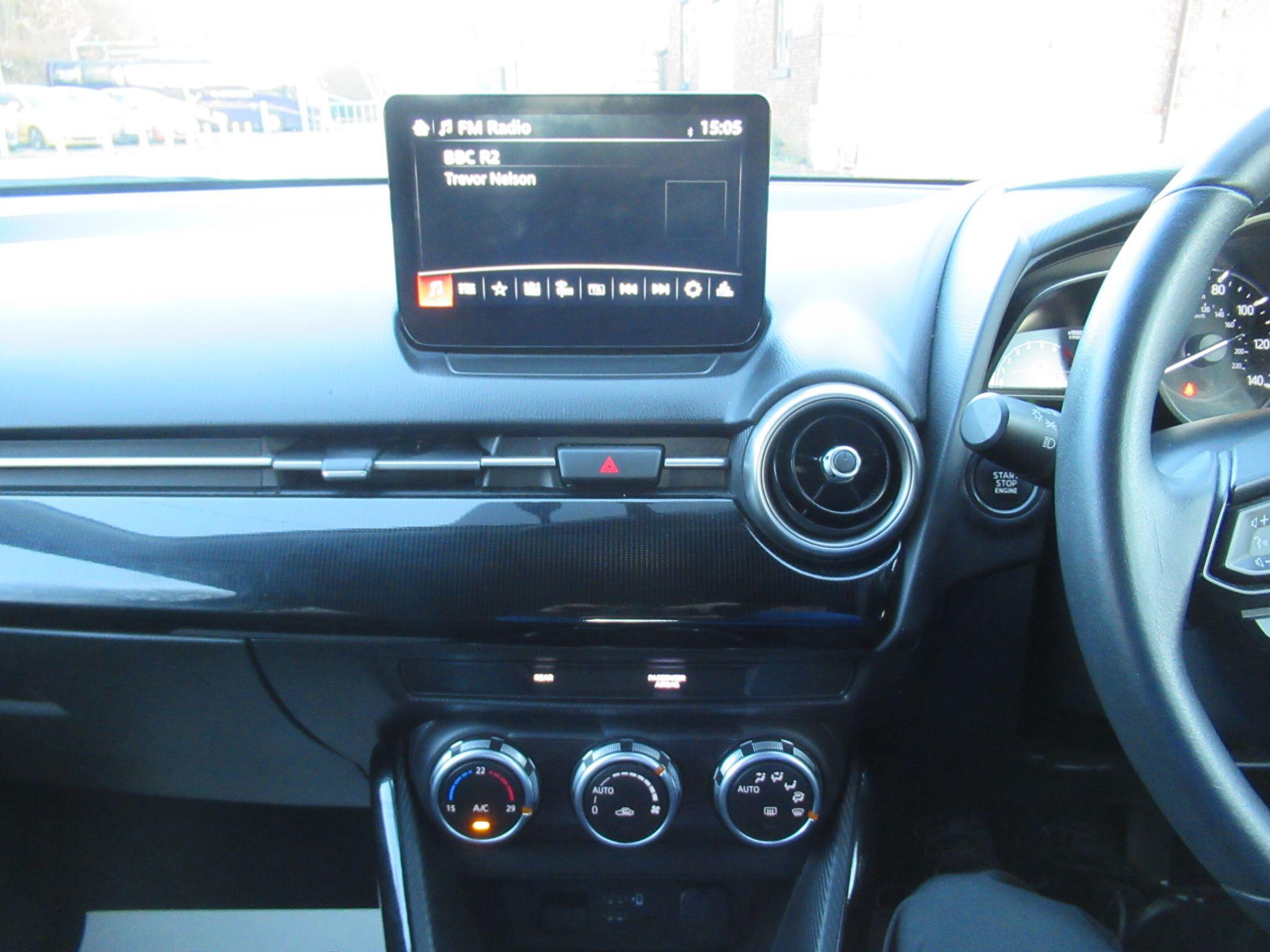 Mazda MAZDA2 - Image 29