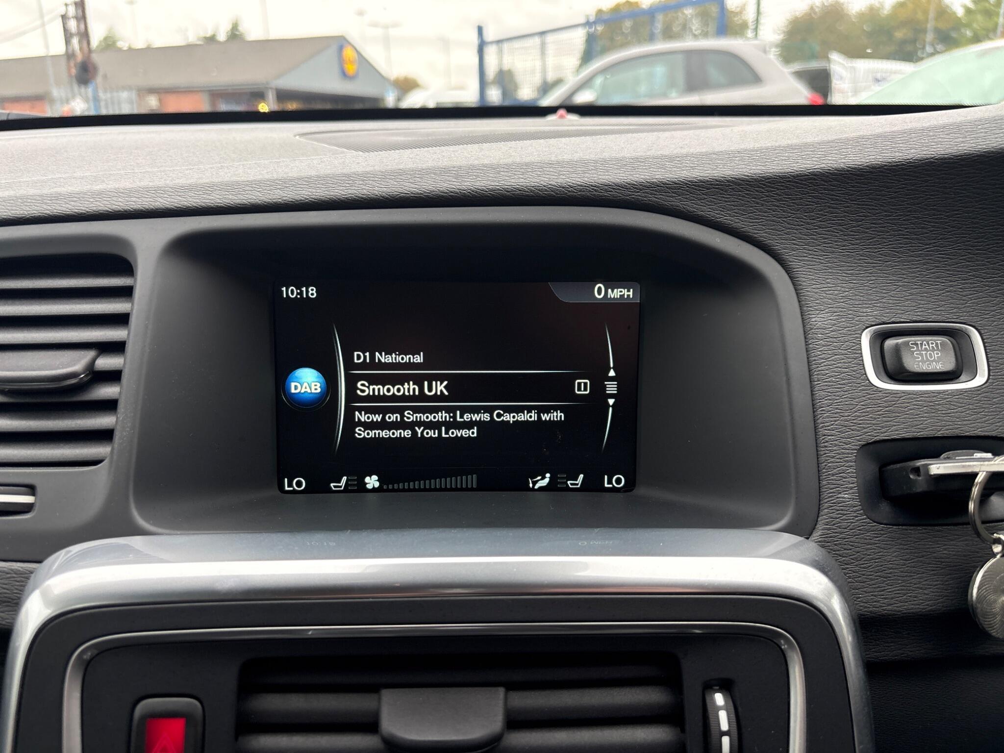 Volvo V60 - Image 20