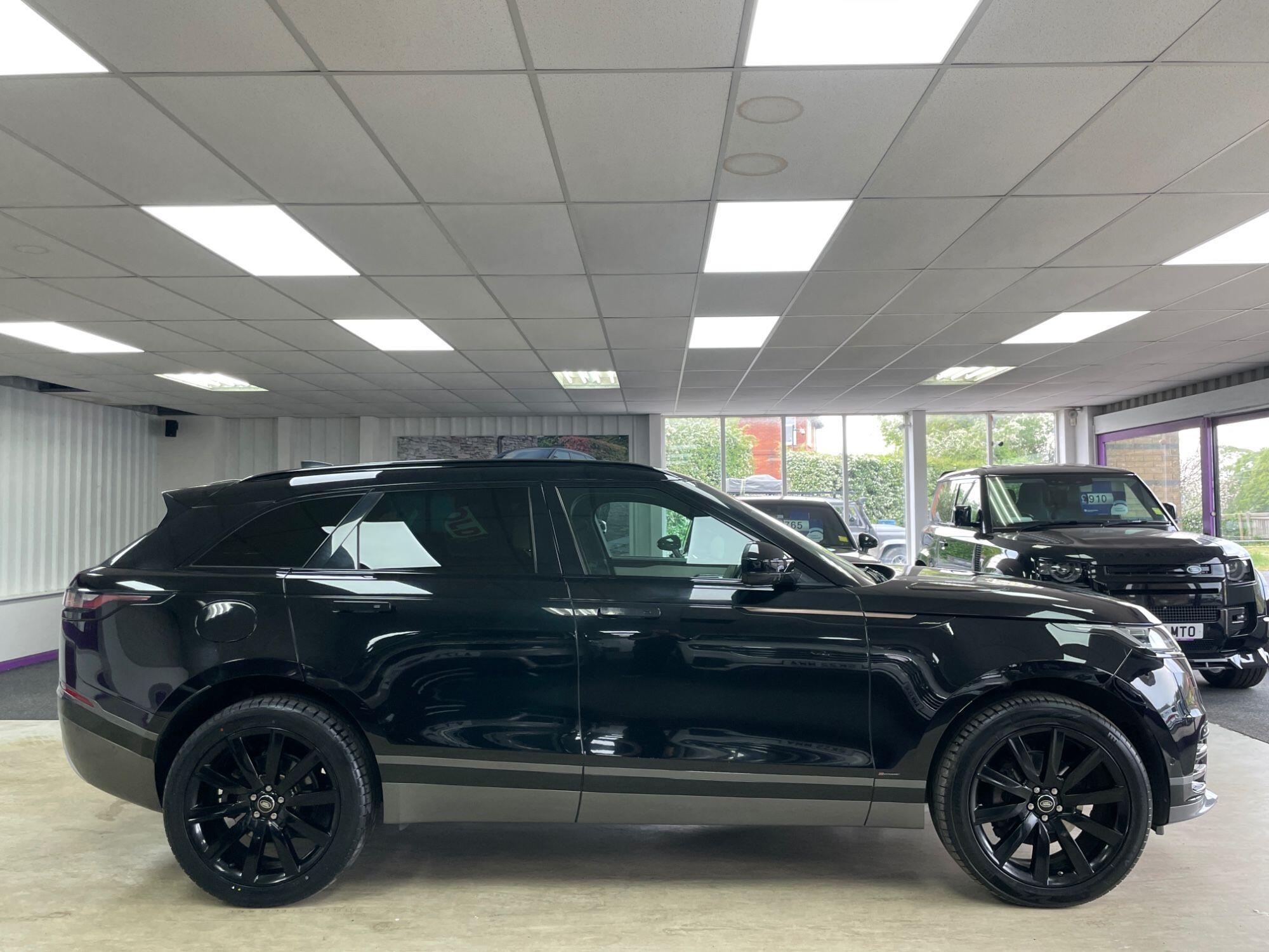 Land Rover Range Rover Velar - Image 11