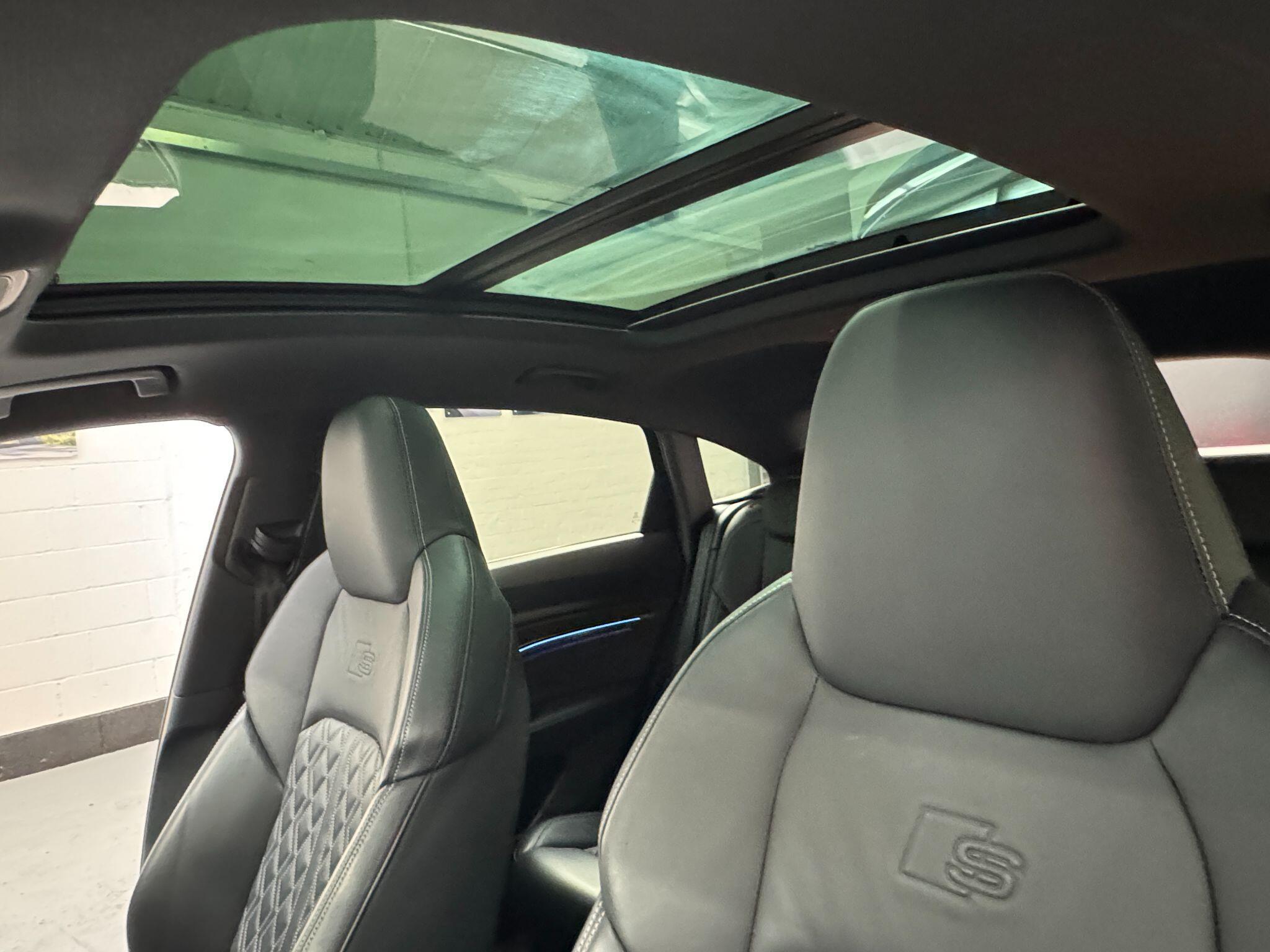 Audi E-Tron - Image 71