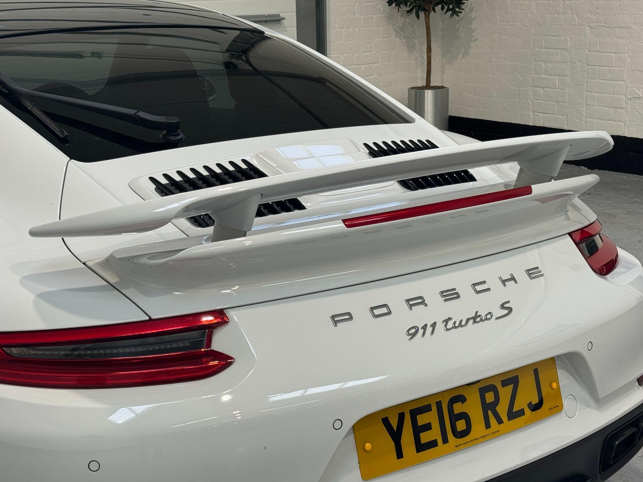 Porsche 911 - Image 72