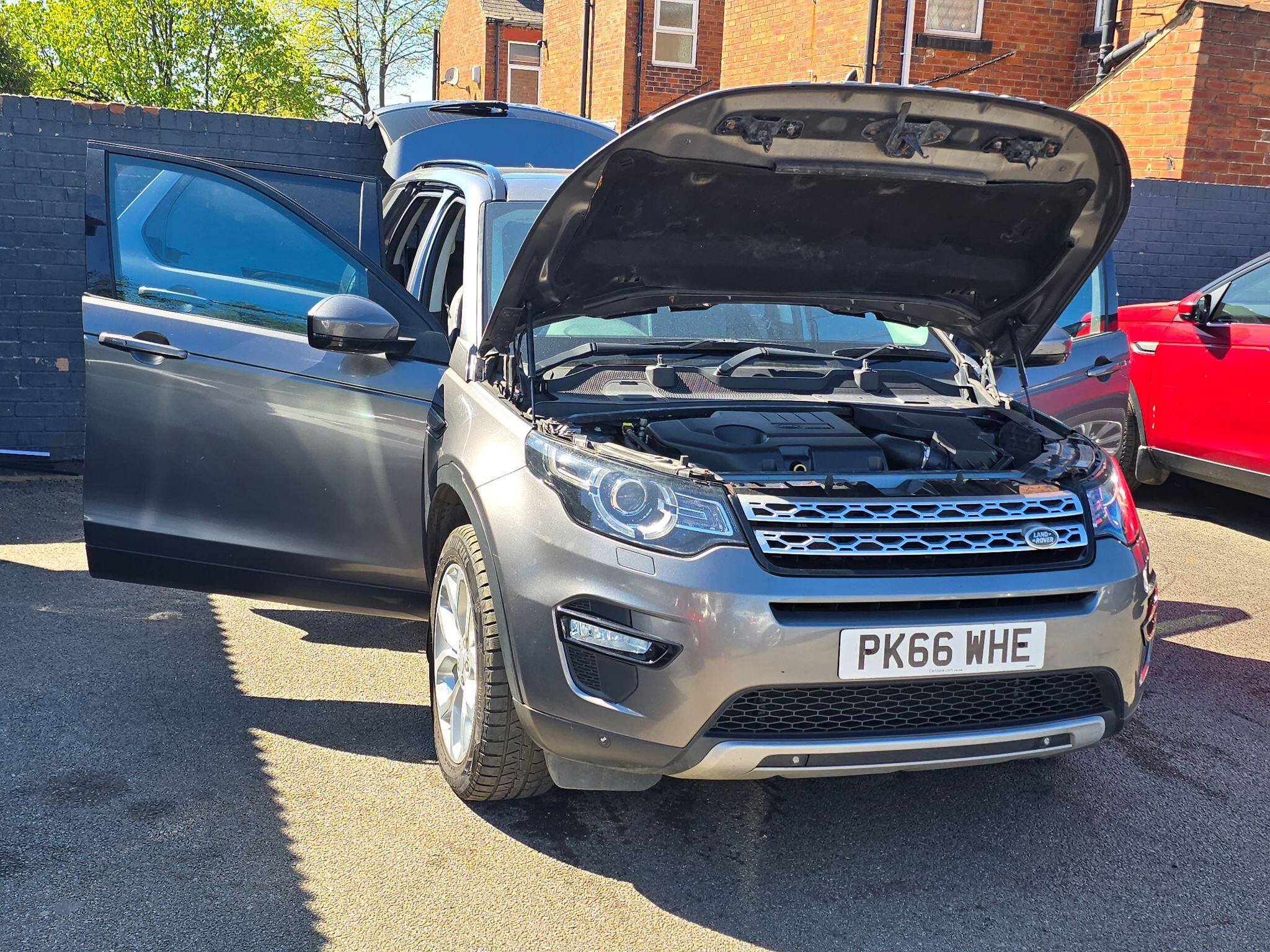 Land Rover DISCOVERY SPORT - Image 12