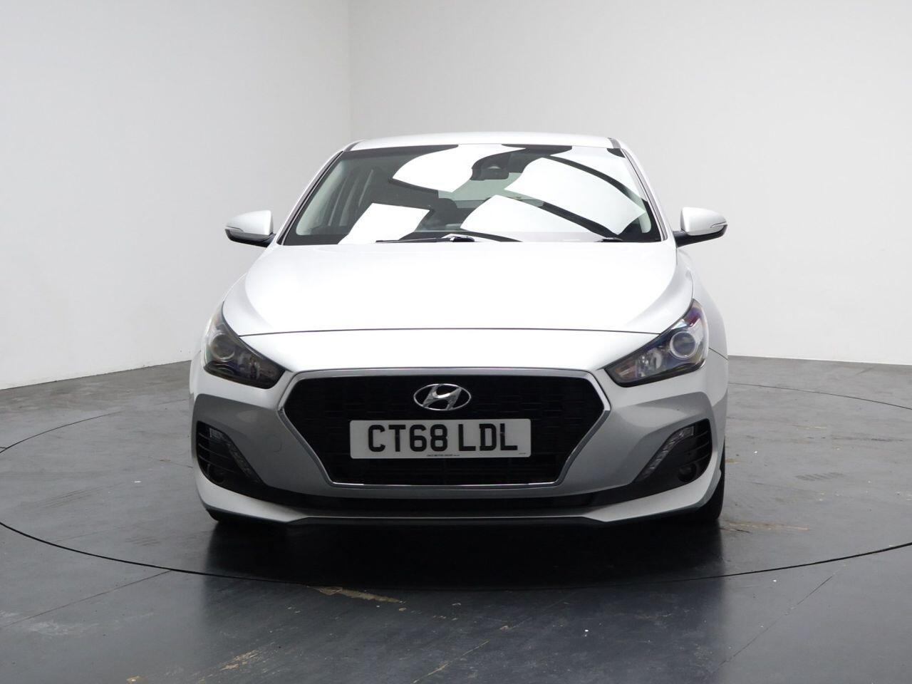 Hyundai i30 - Image 5