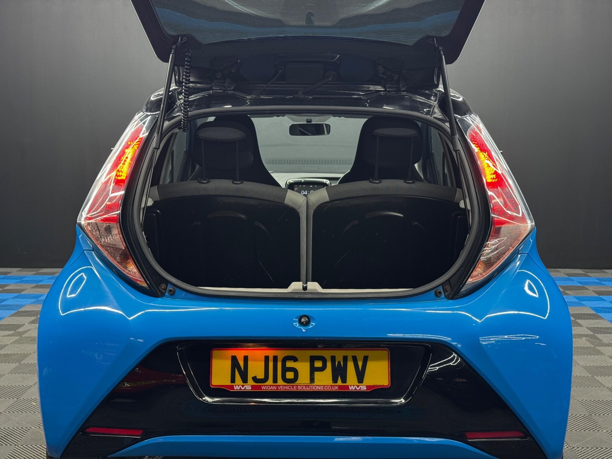 Toyota Aygo - Image 34