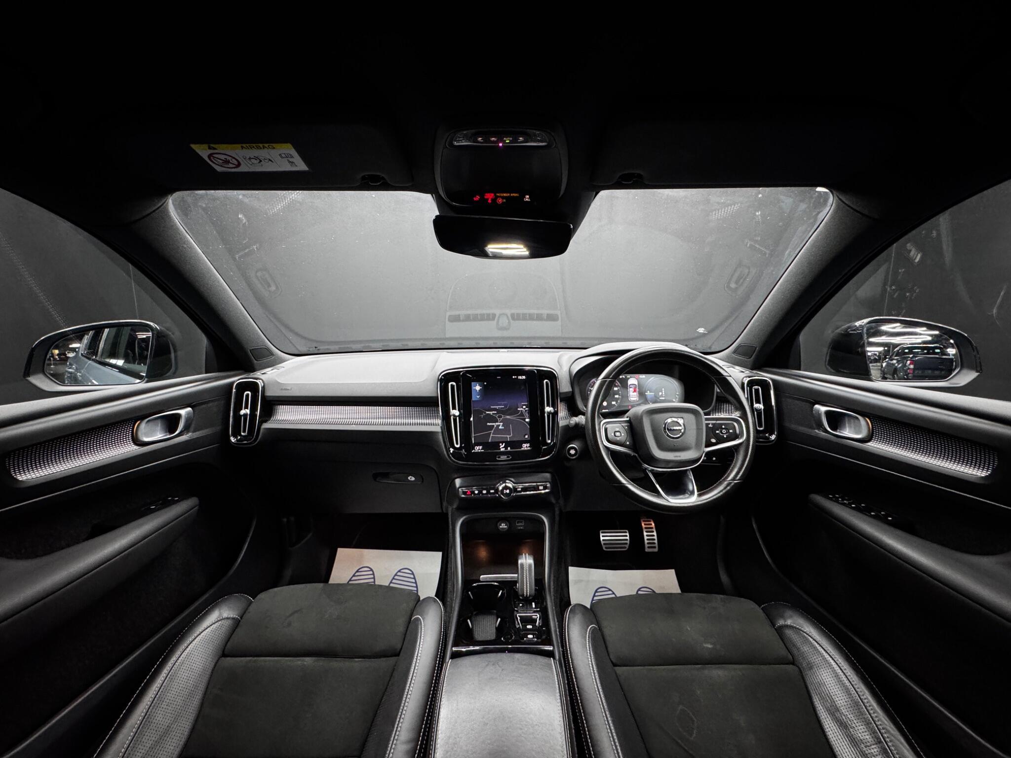 Volvo XC40 - Image 17