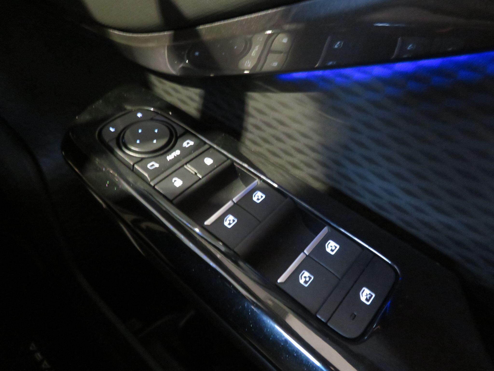 Suzuki e Vitara - Image 19