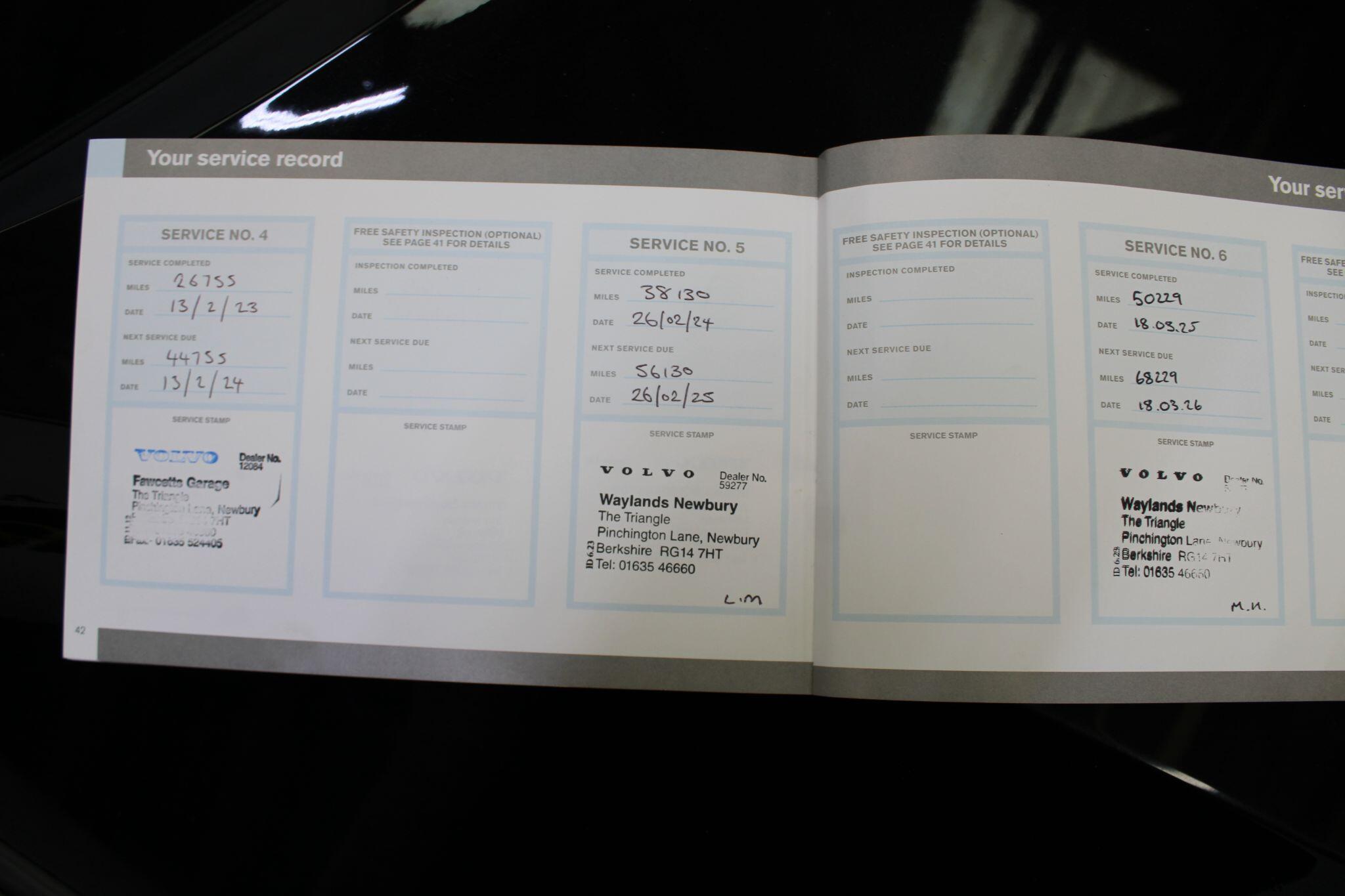 Volvo XC40 - Image 38