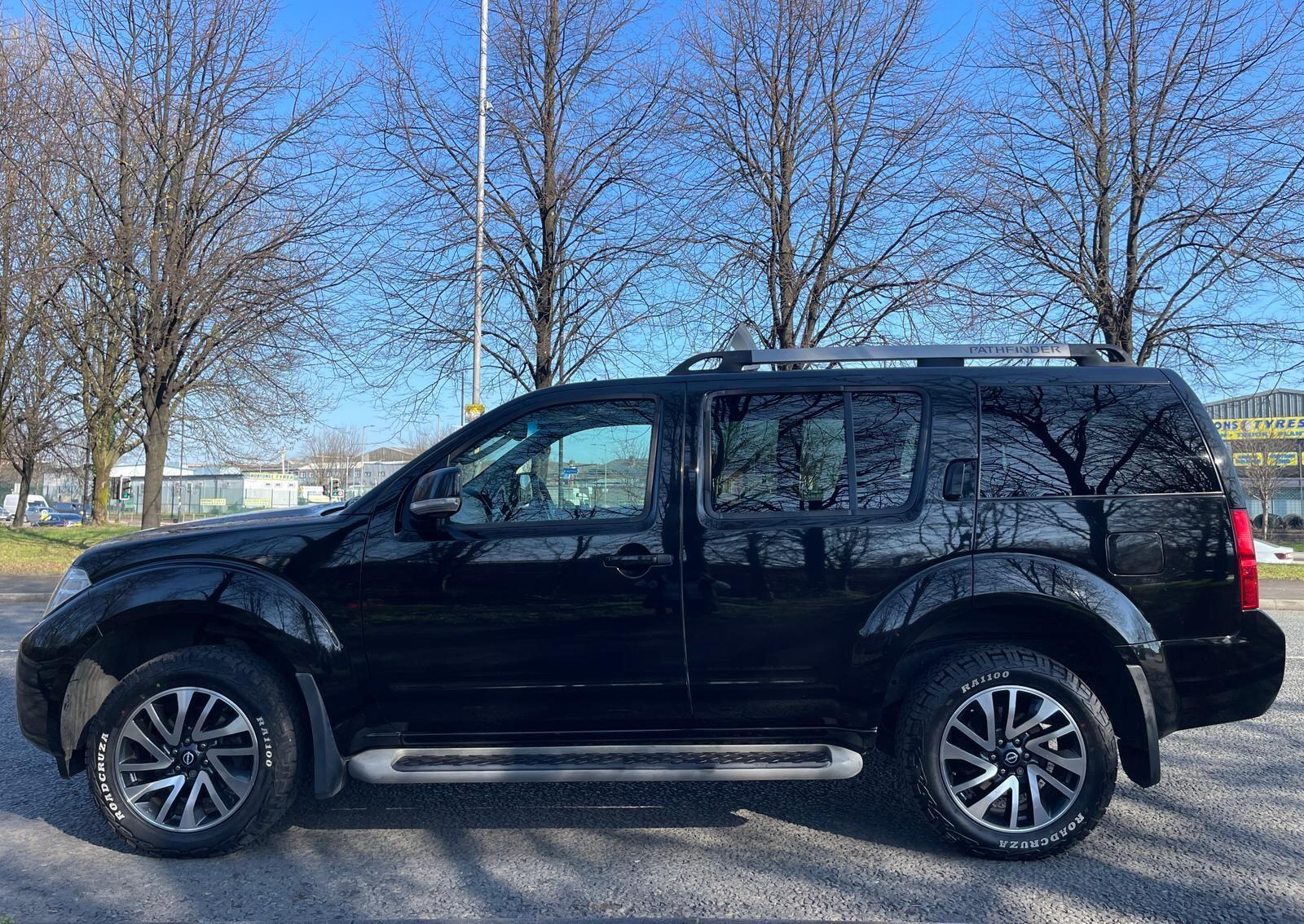 Nissan Pathfinder - Image 9