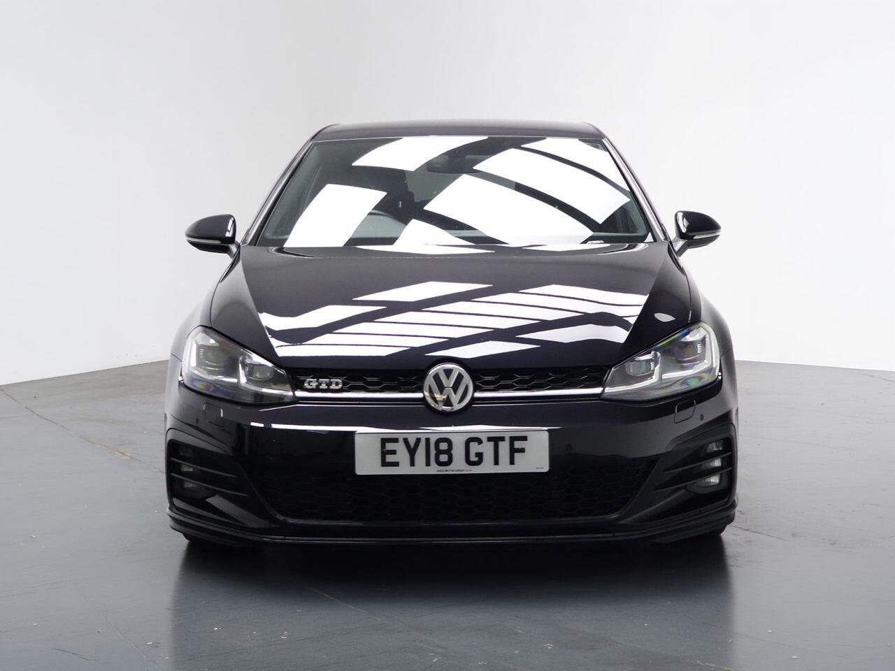 Volkswagen Golf - Image 5