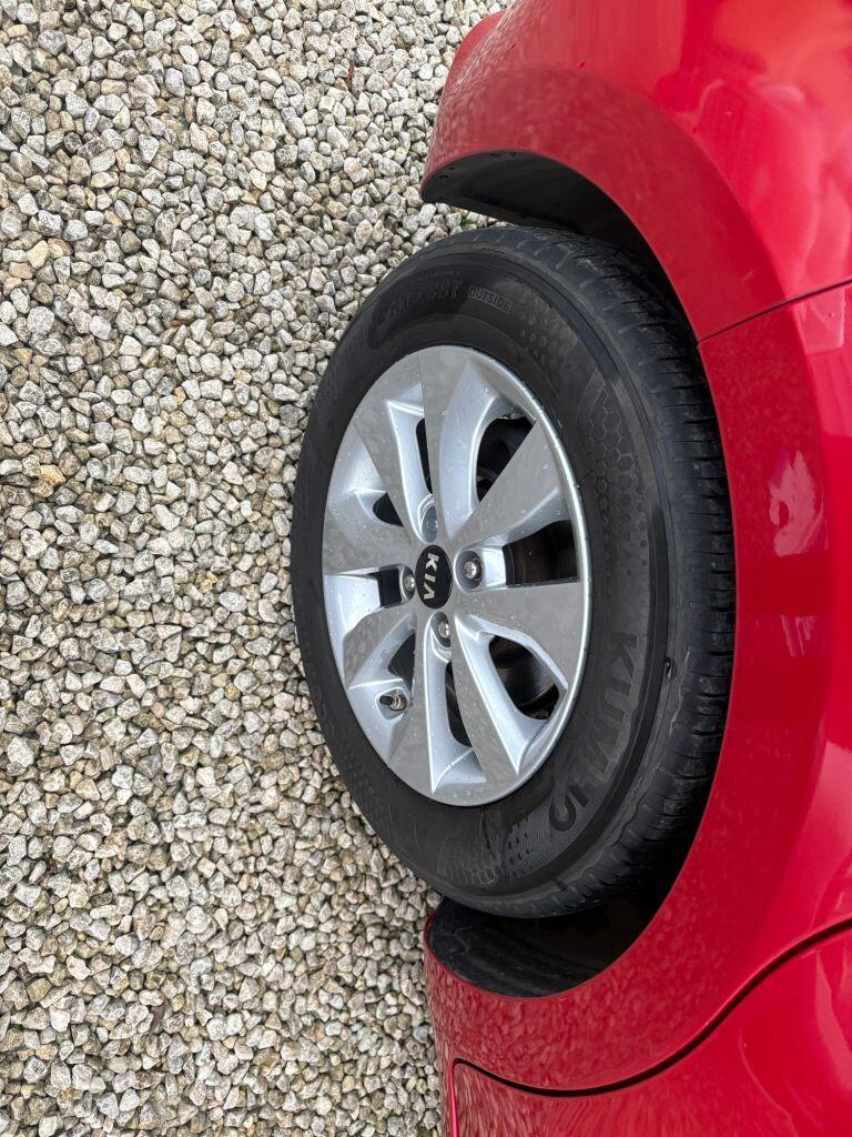Kia Rio - Image 16