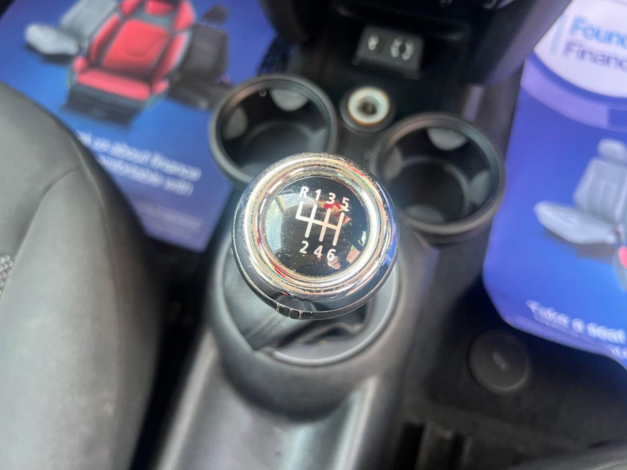 MINI Hatch - Image 18
