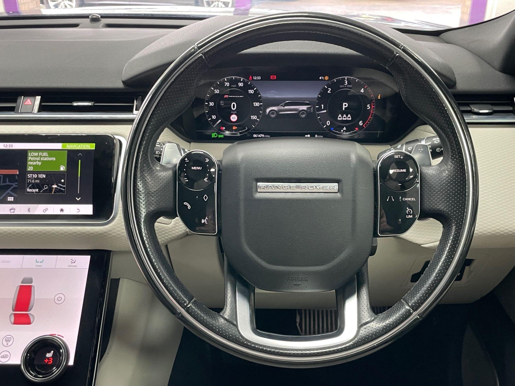 Land Rover Range Rover Velar - Image 34