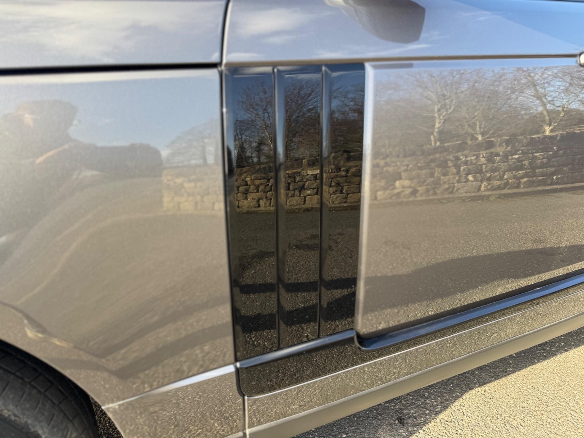 Land Rover Range Rover - Image 53