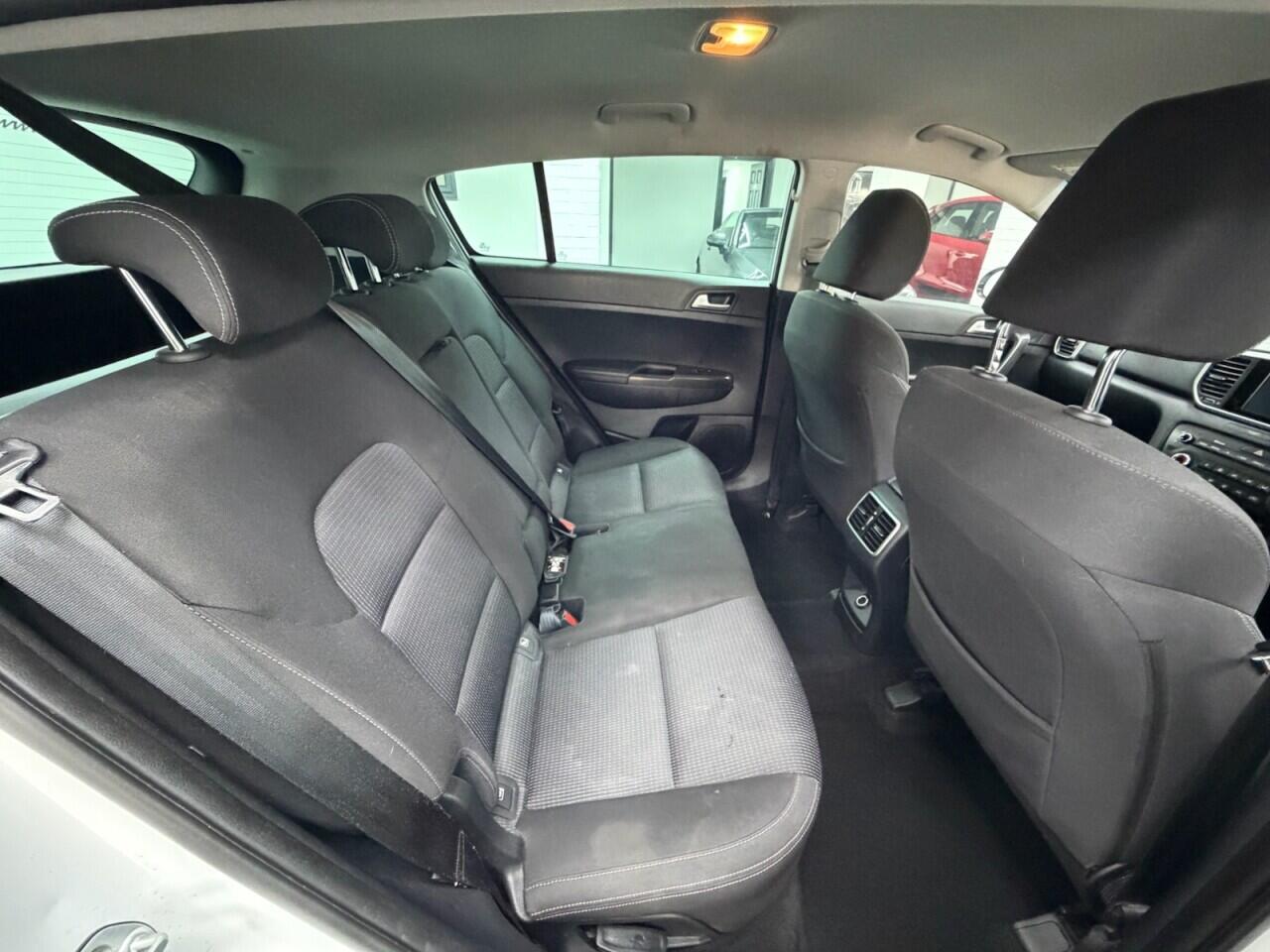 Kia Sportage - Image 19