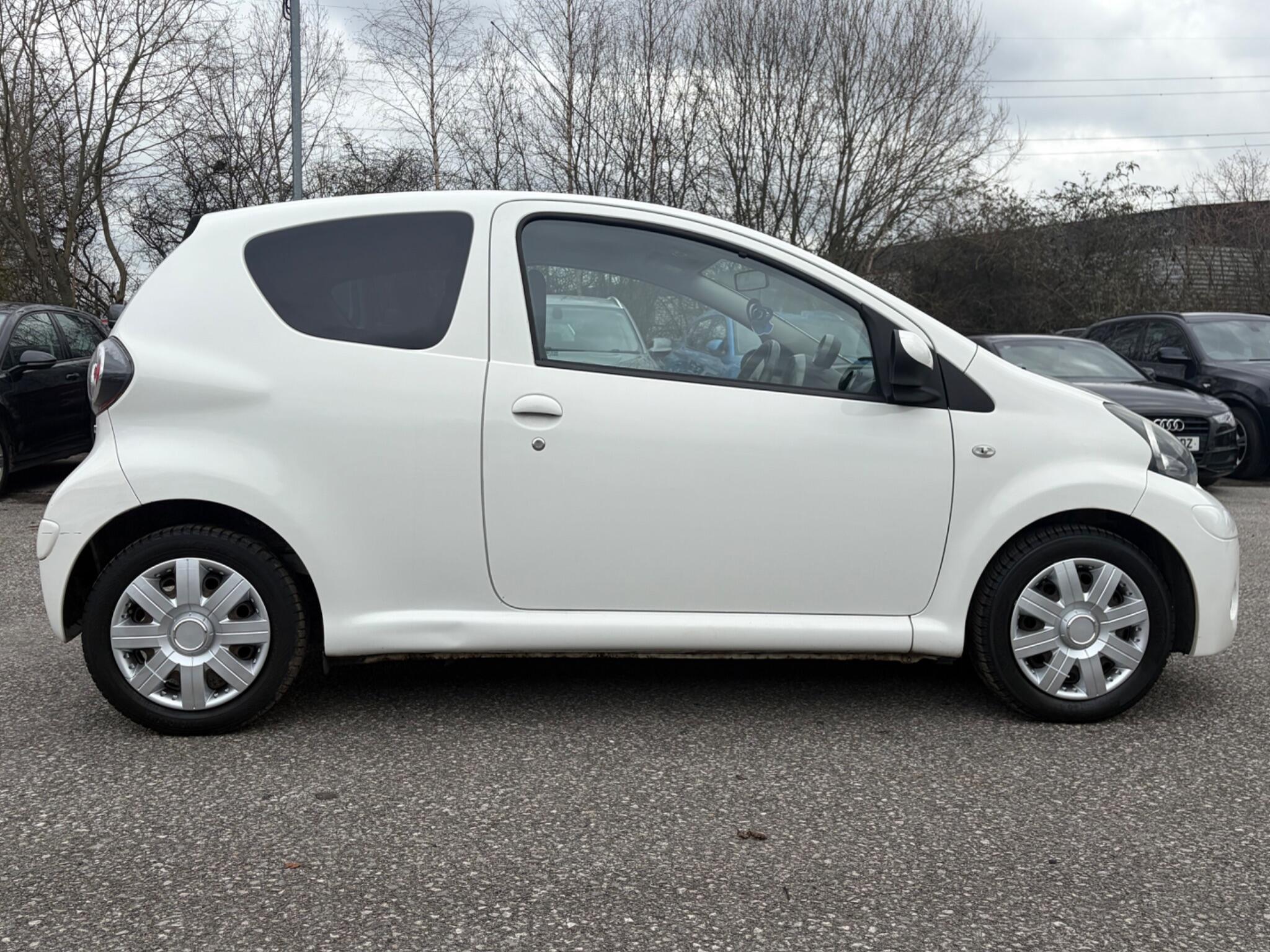 Toyota Aygo - Image 14
