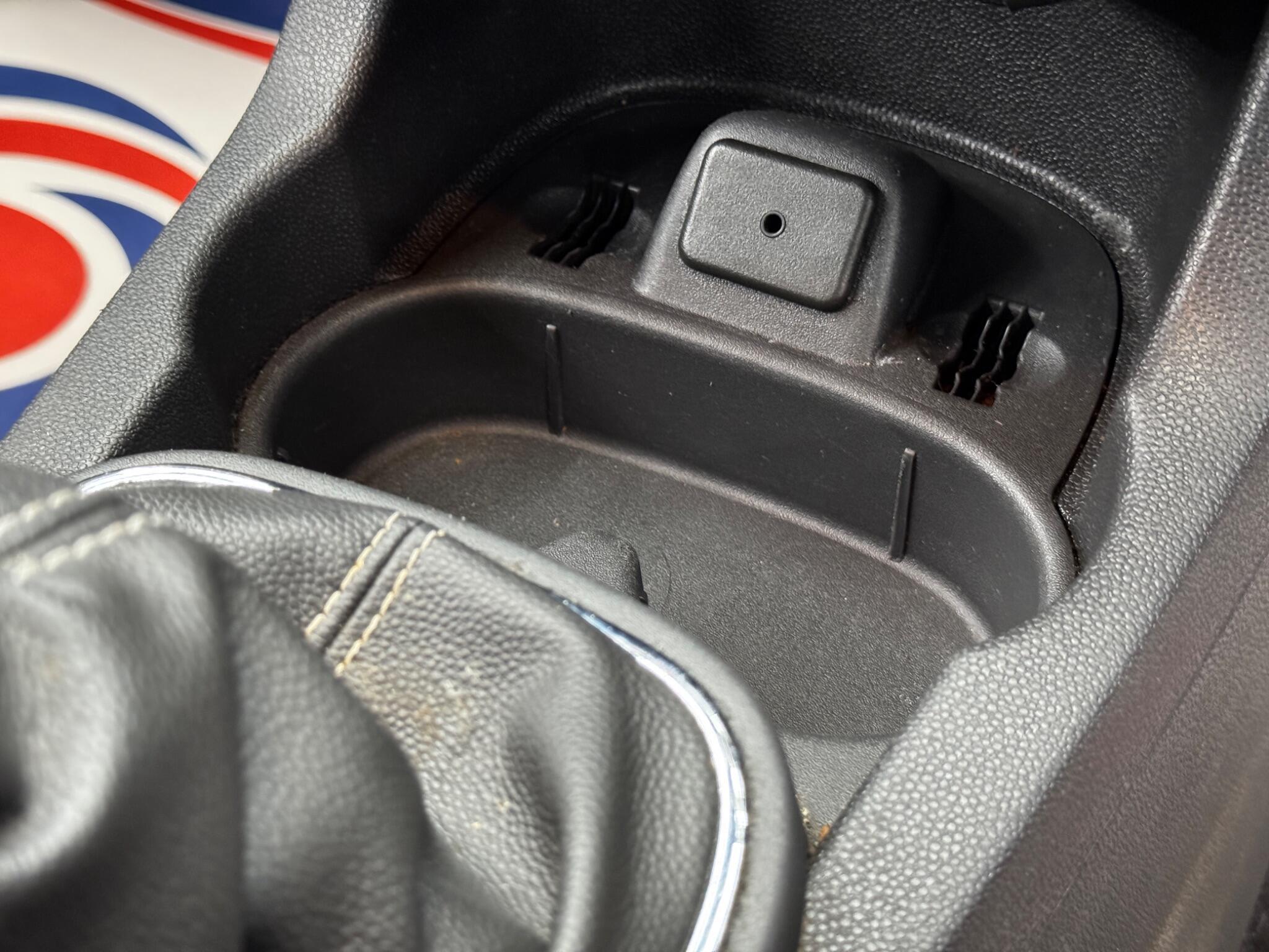 Vauxhall Corsa - Image 24