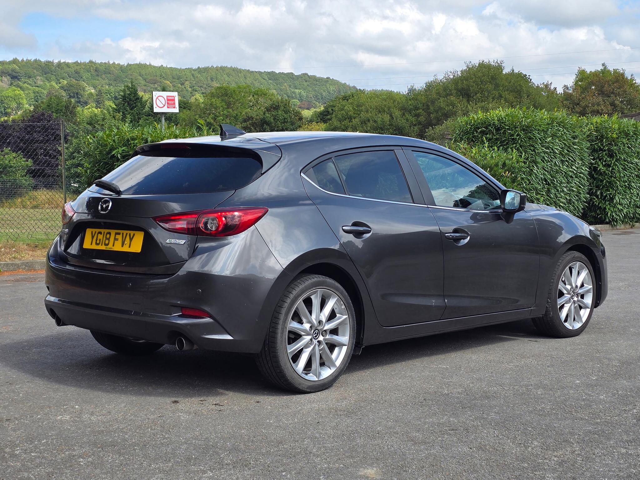 Mazda MAZDA3 - Image 18